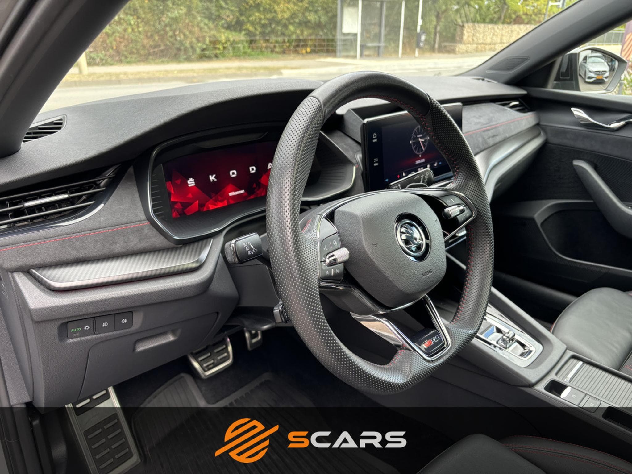 Skoda Octavia RS 2.0 TFSI 245cv DSG (2021) - Photo 7