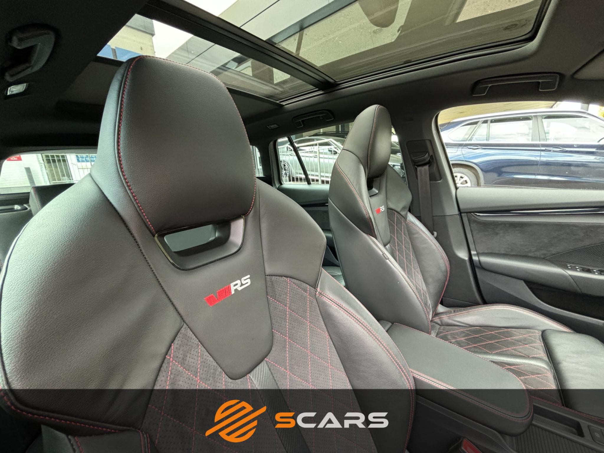 Skoda Octavia RS 2.0 TFSI 245cv DSG (2021) - Photo 10