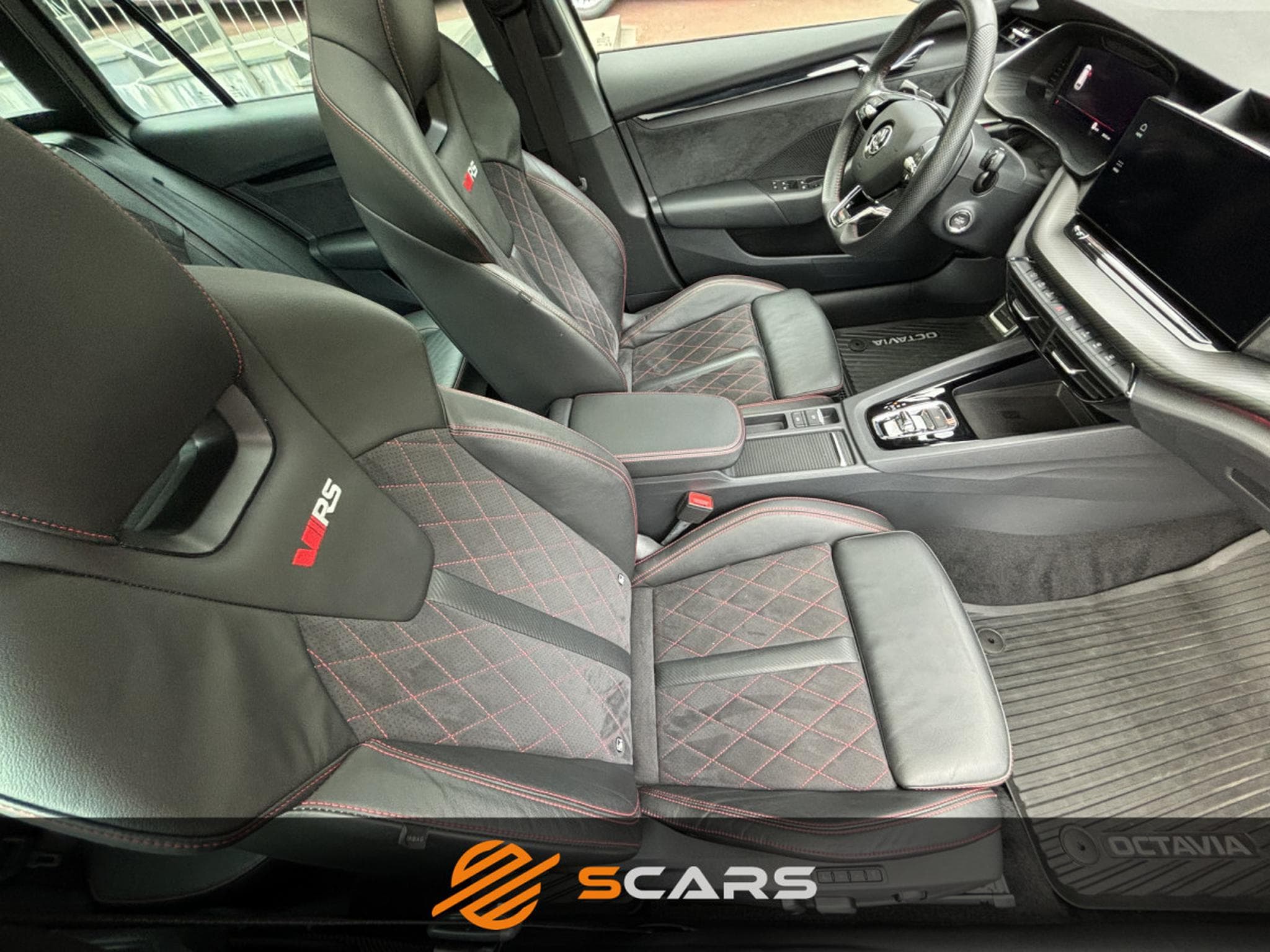 Skoda Octavia RS 2.0 TFSI 245cv DSG (2021) - Photo 21