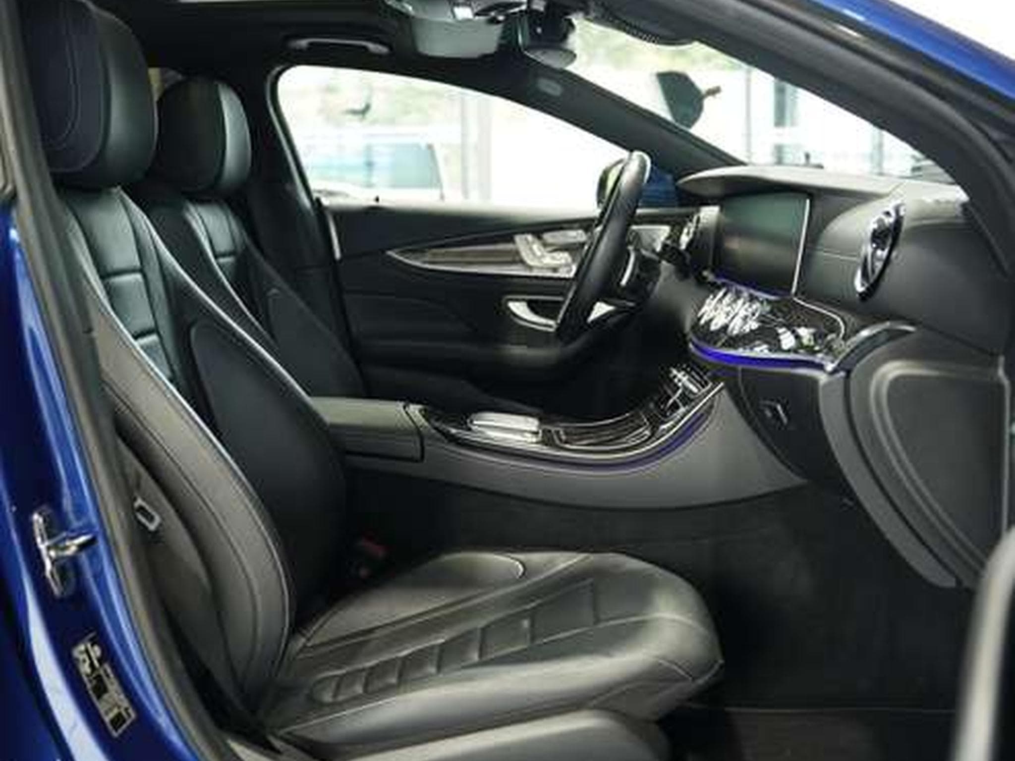 Mercedes CLS 400 d 4M AMG Line *2.H *GSD *BURM *Memory (2023) - Foto 14