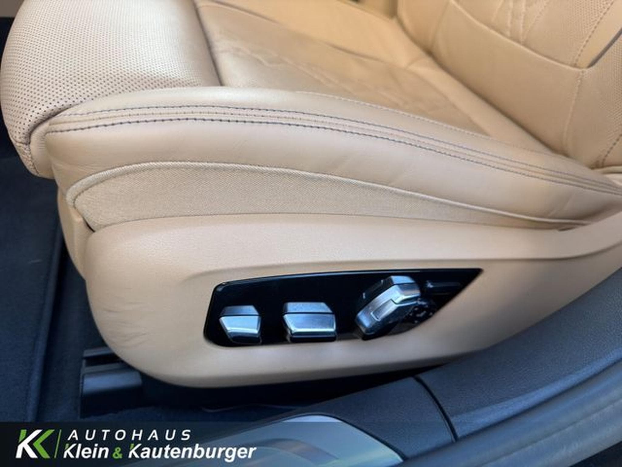 BMW 740 740d xDrive +SITZBELÜFT+SOFT-CLOSE+B&amp;O+STANDHZG+ (2022) - Foto 13