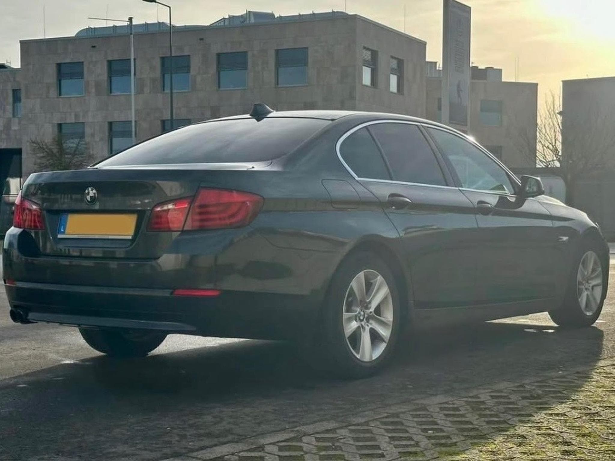 BMW 520 (2012) - Photo 3