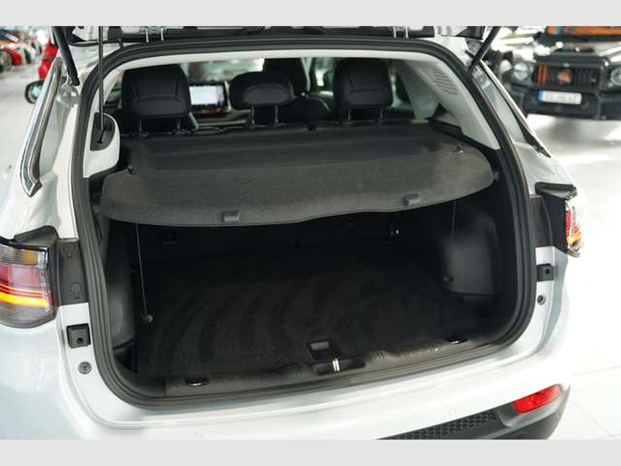 Jeep Compass Limited 1.3 Turbo *2.H *Digital *360° (2022) - Foto 19
