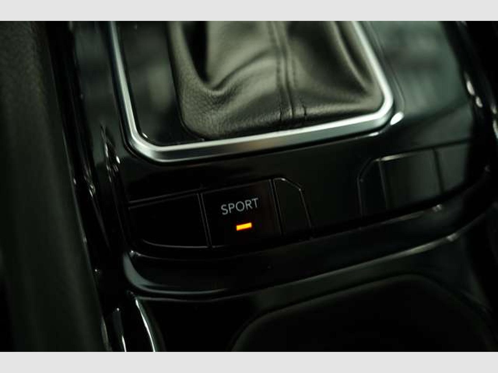 Jeep Compass Limited 1.3 Turbo *2.H *Digital *360° (2022) - Foto 26