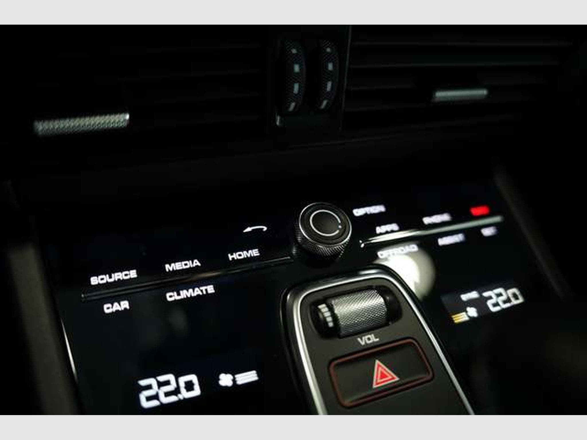 Porsche Cayenne Turbo *Chrono *Pano *Matrix *APPROVED (2018) - Foto 34