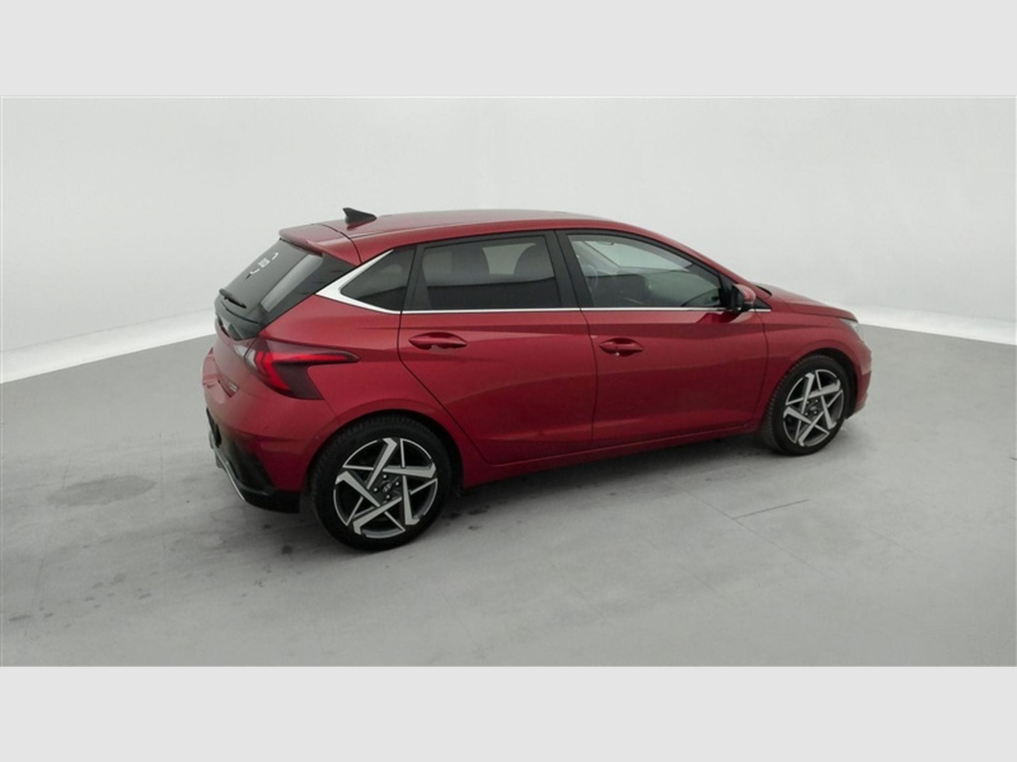 Hyundai i20 1.0 T-GDi Twist DCT (2024) - Foto 25