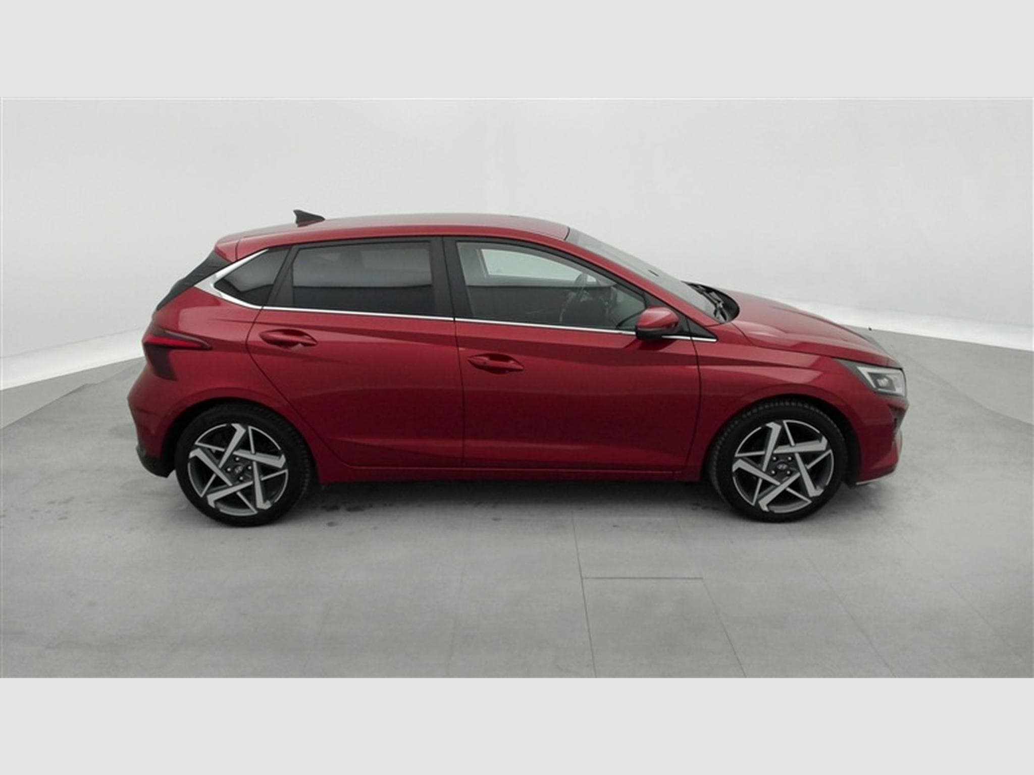 Hyundai i20 1.0 T-GDi Twist DCT (2024) - Foto 24