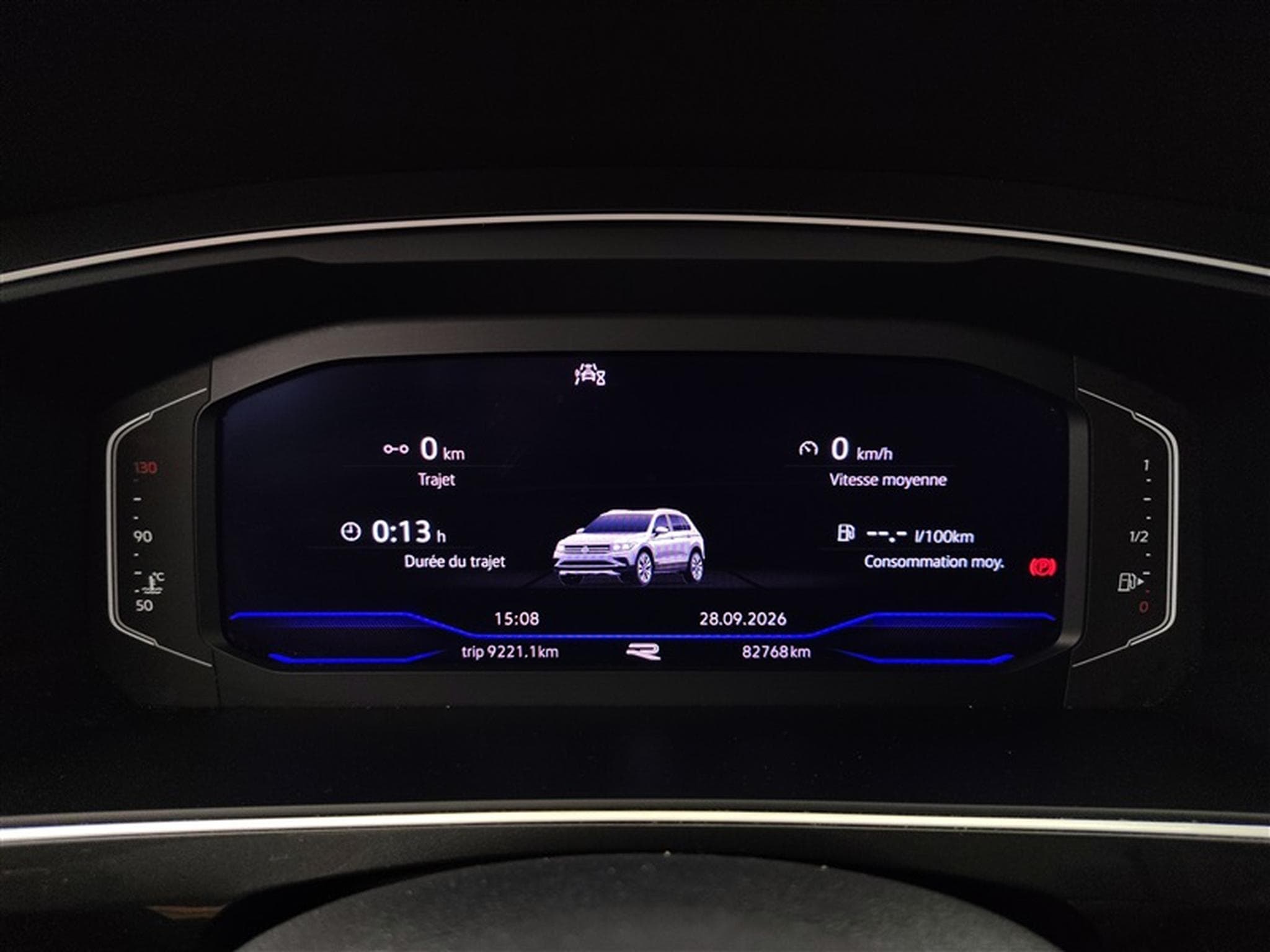 VW Tiguan 1.5 TSI R-Line DSG  NAVI / CARPLAY / JA 20' (2021) - Foto 10