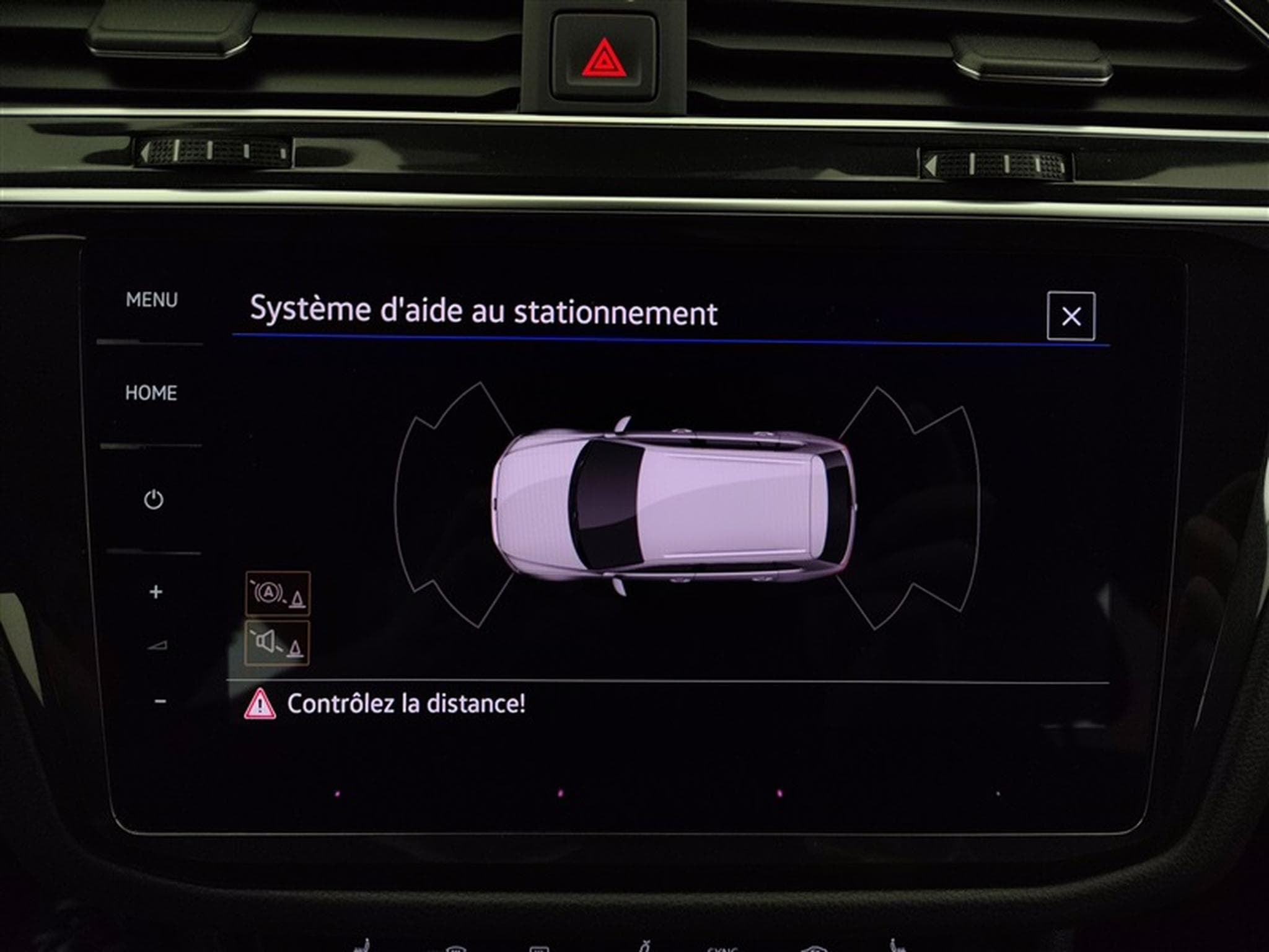 VW Tiguan 1.5 TSI R-Line DSG  NAVI / CARPLAY / JA 20' (2021) - Foto 18