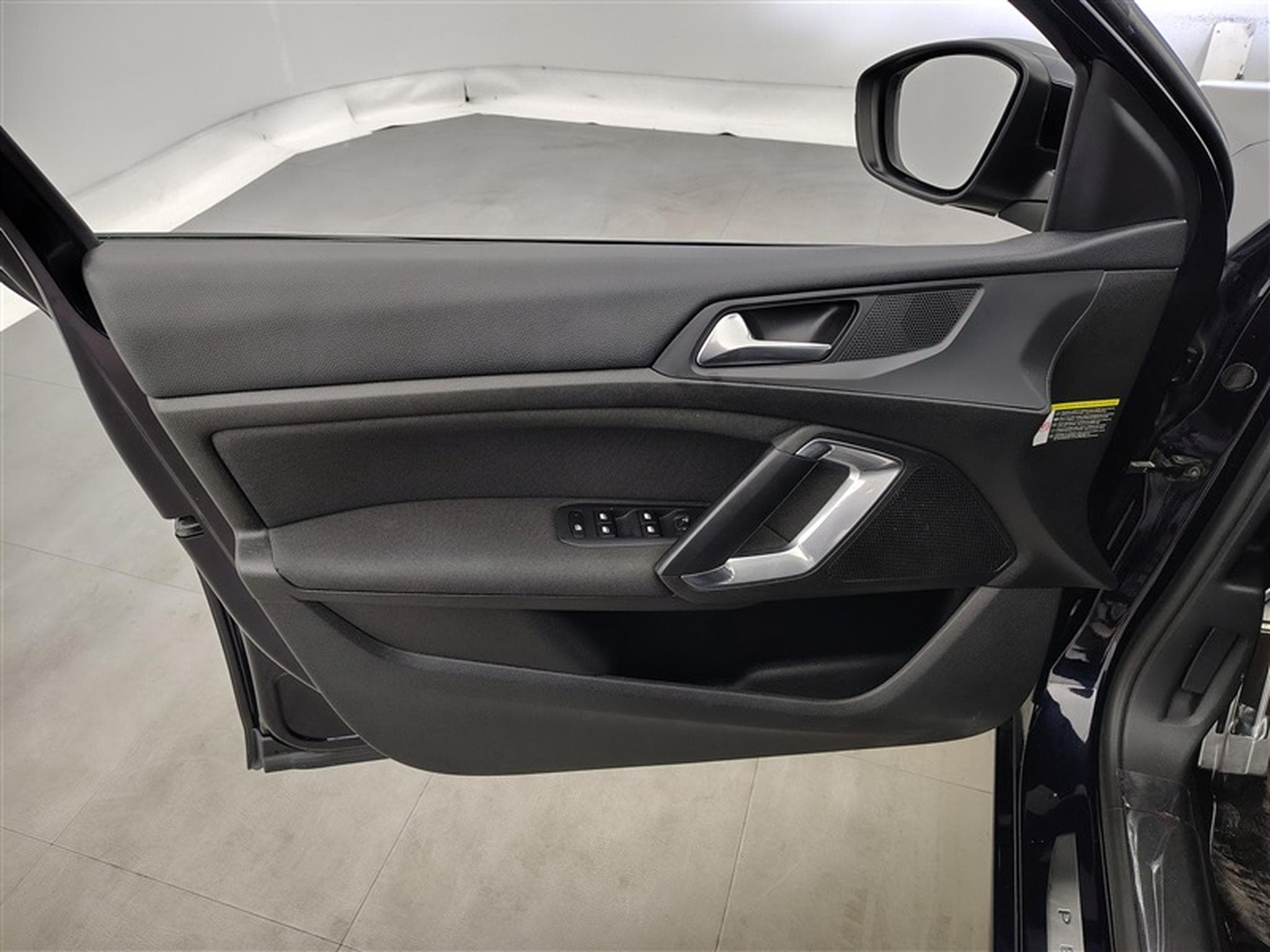 Peugeot 308 1.2 PureTech Allure NAVI/FULL LED/JA/PDC AV AR (2020) - Photo 17