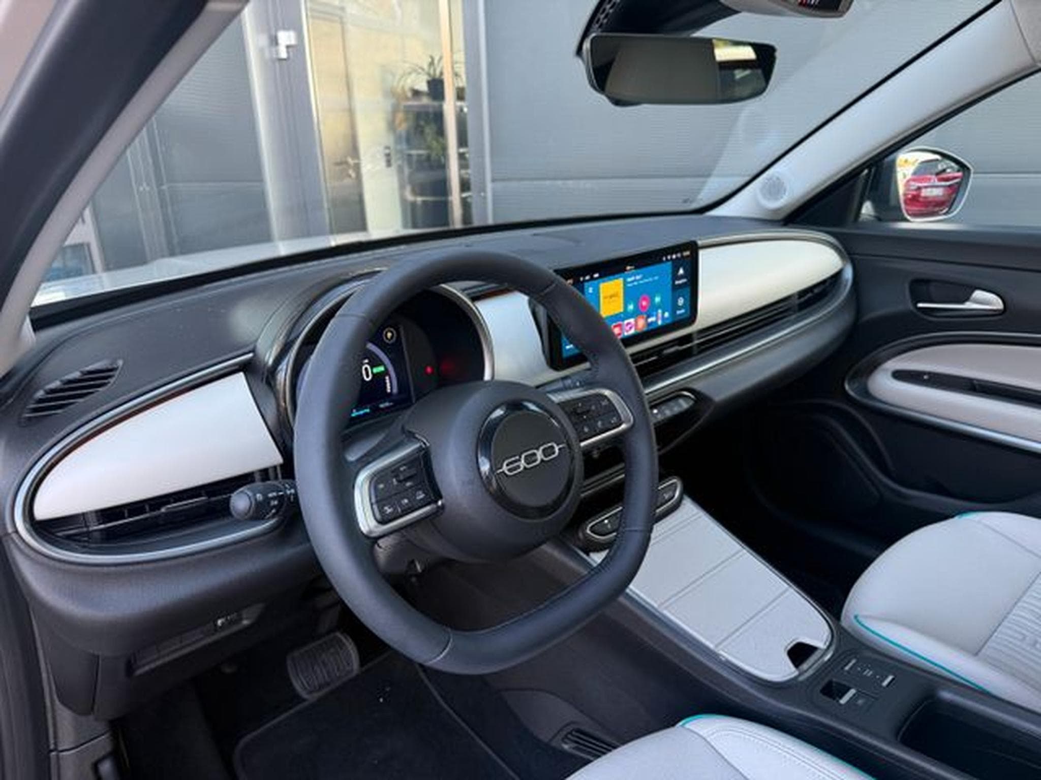 Fiat 600 600e 115kW La Prima Leder Keyless ACC Kamera Nav (2025) - Photo 11