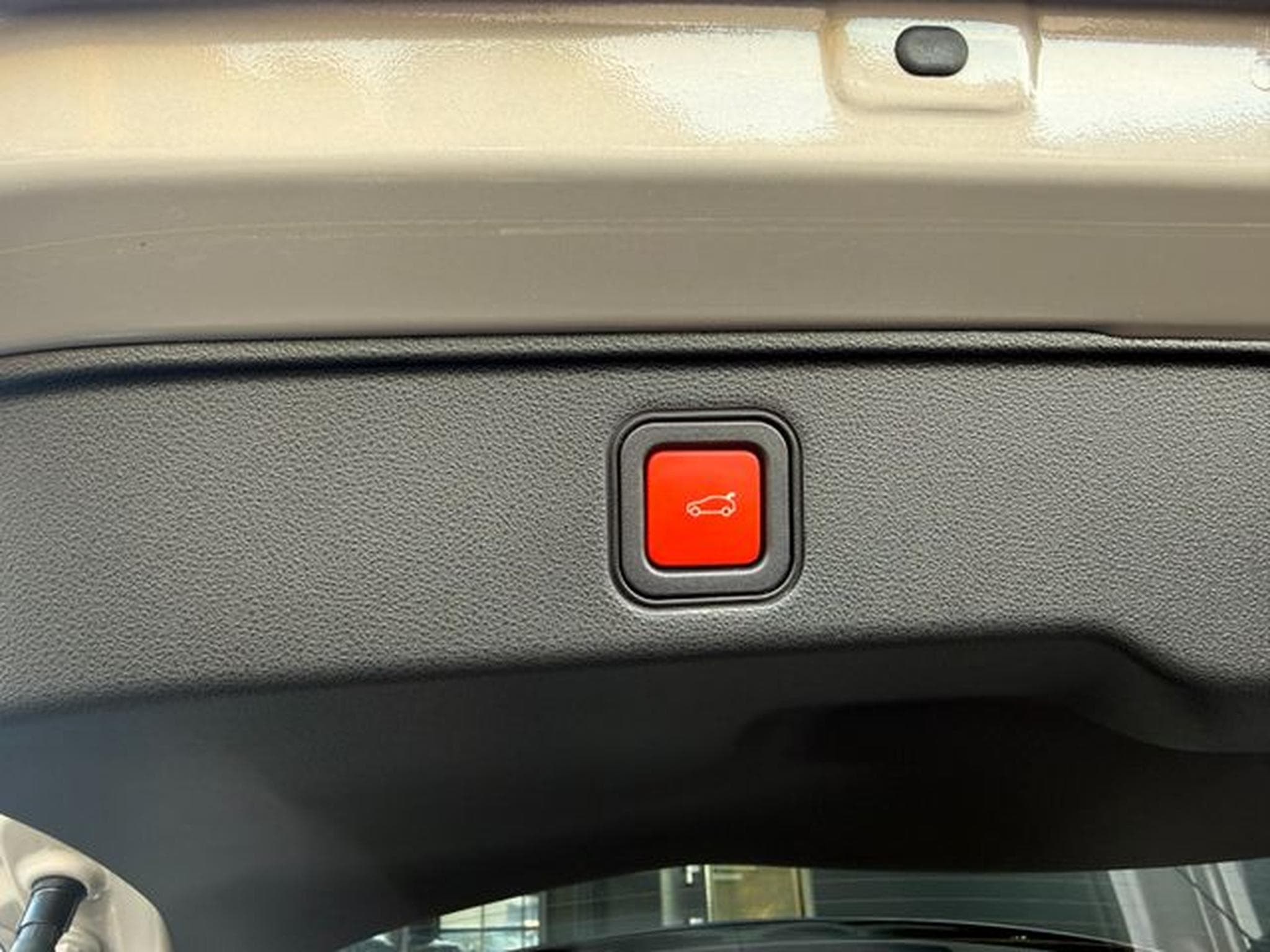 Fiat 600 600e 115kW La Prima Leder Keyless ACC Kamera Nav (2025) - Photo 14