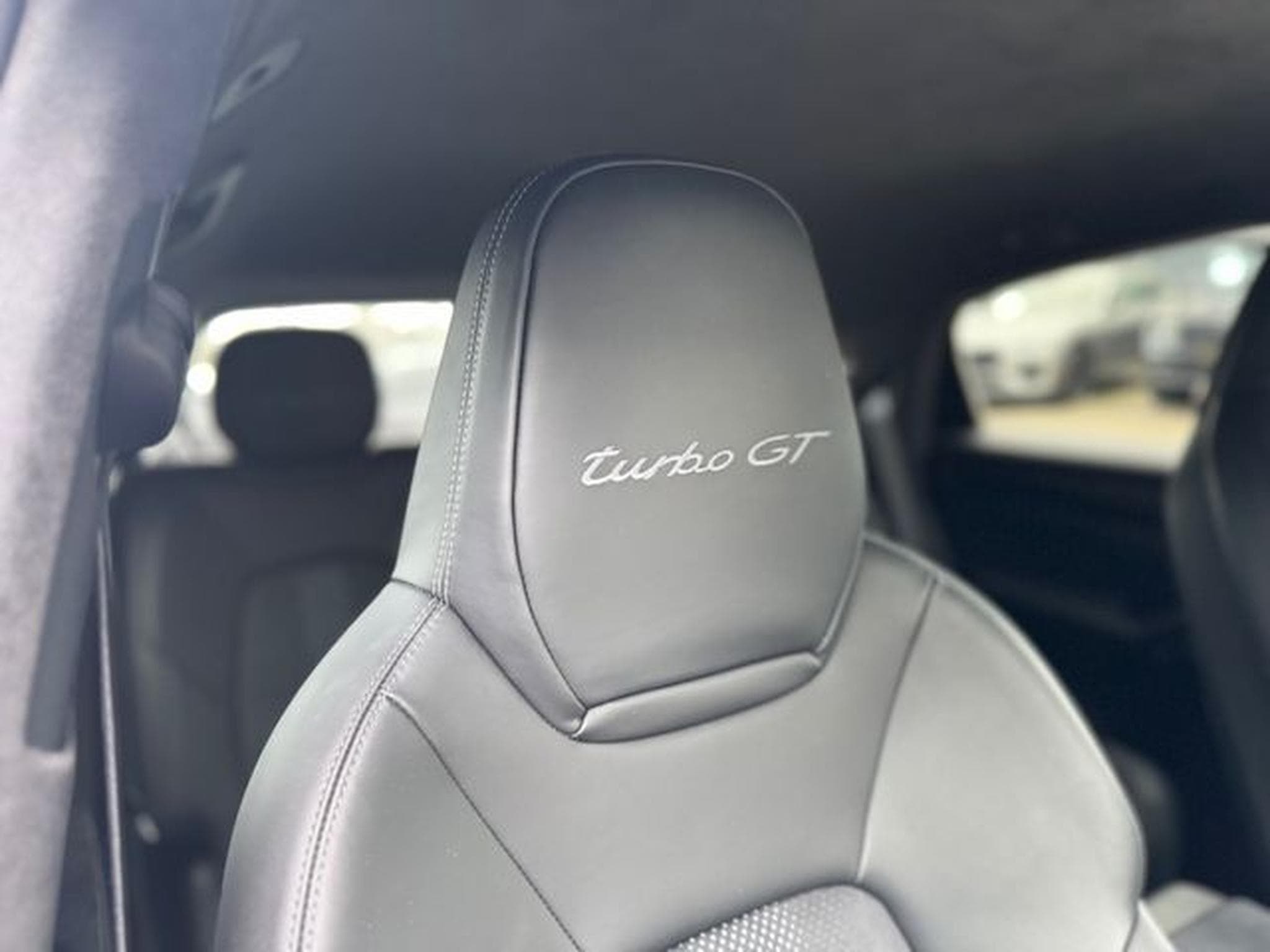 Porsche Cayenne CAYENNE TURBO GT COUPE*KERAMIK*CARBON*22.Z*360°* (2021) - Photo 15