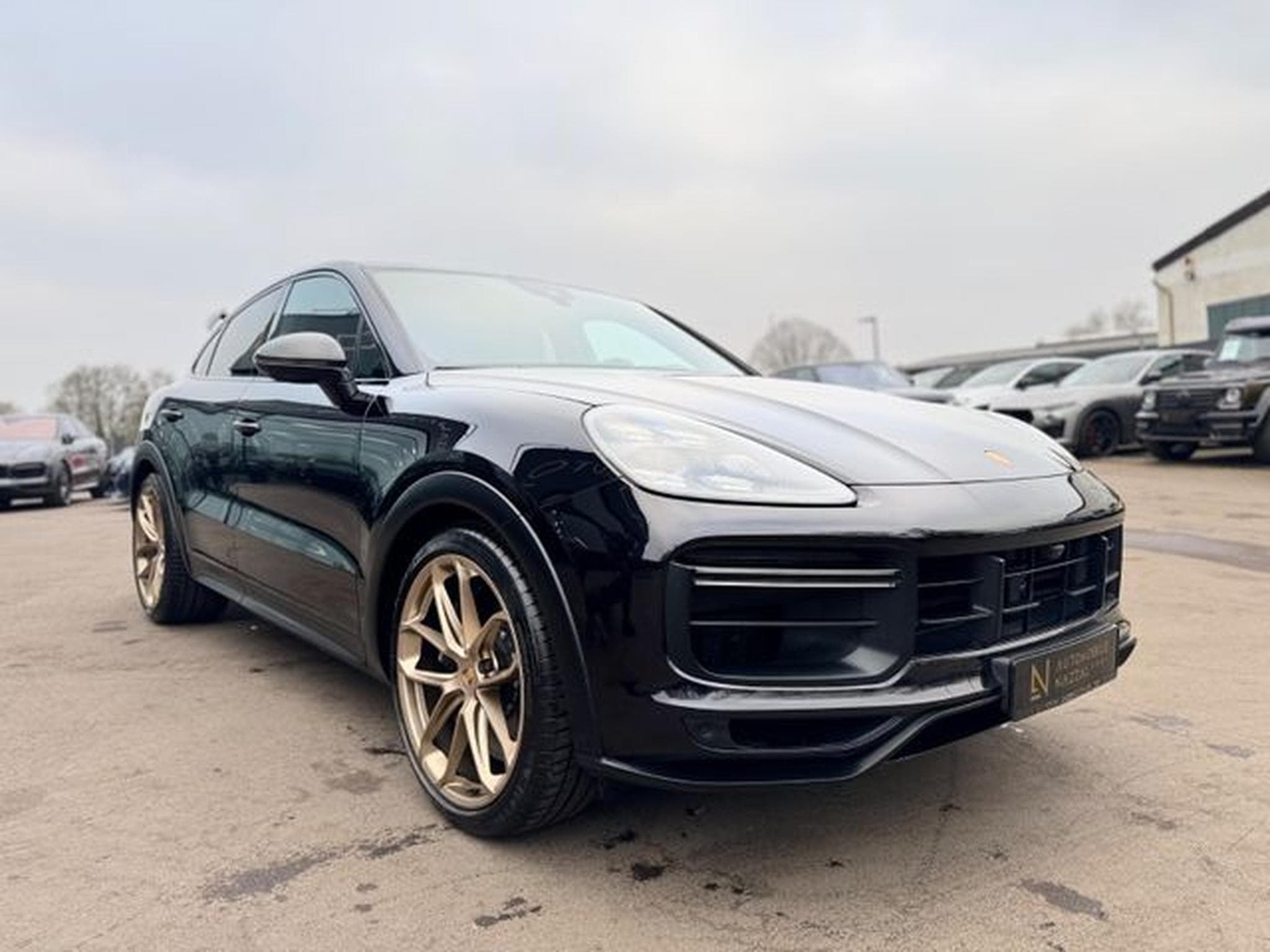 Porsche Cayenne CAYENNE TURBO GT COUPE*KERAMIK*CARBON*22.Z*360°* (2021) - Photo 5