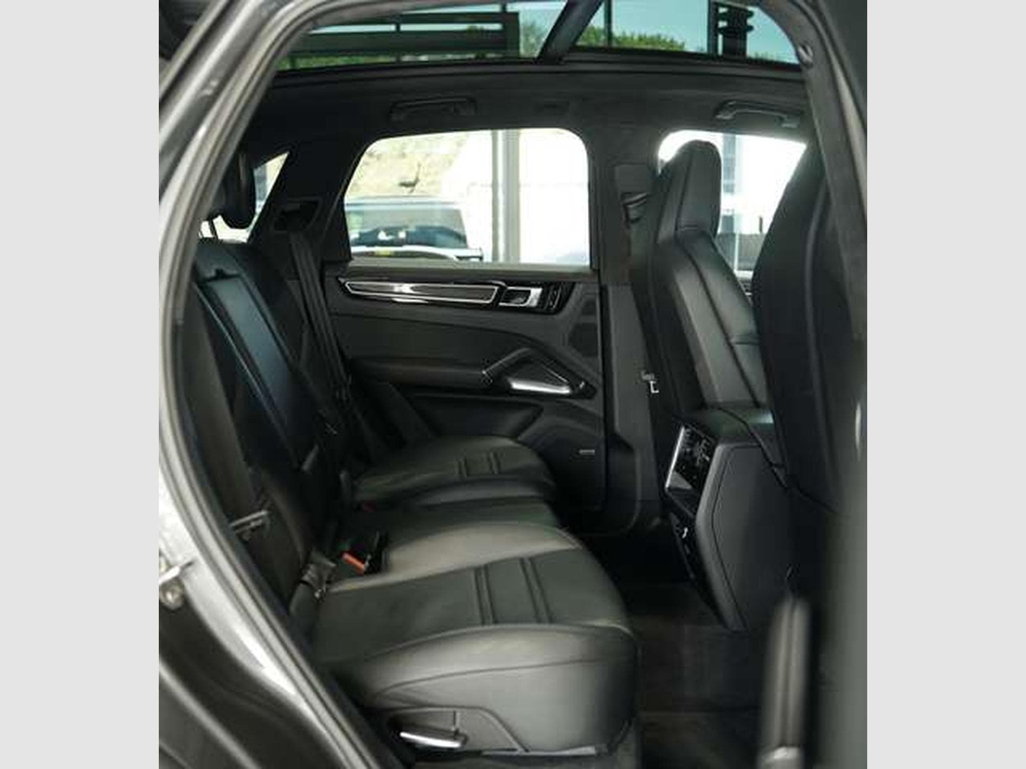 Porsche Cayenne Turbo *Chrono *Pano *Matrix *APPROVED (2018) - Foto 24
