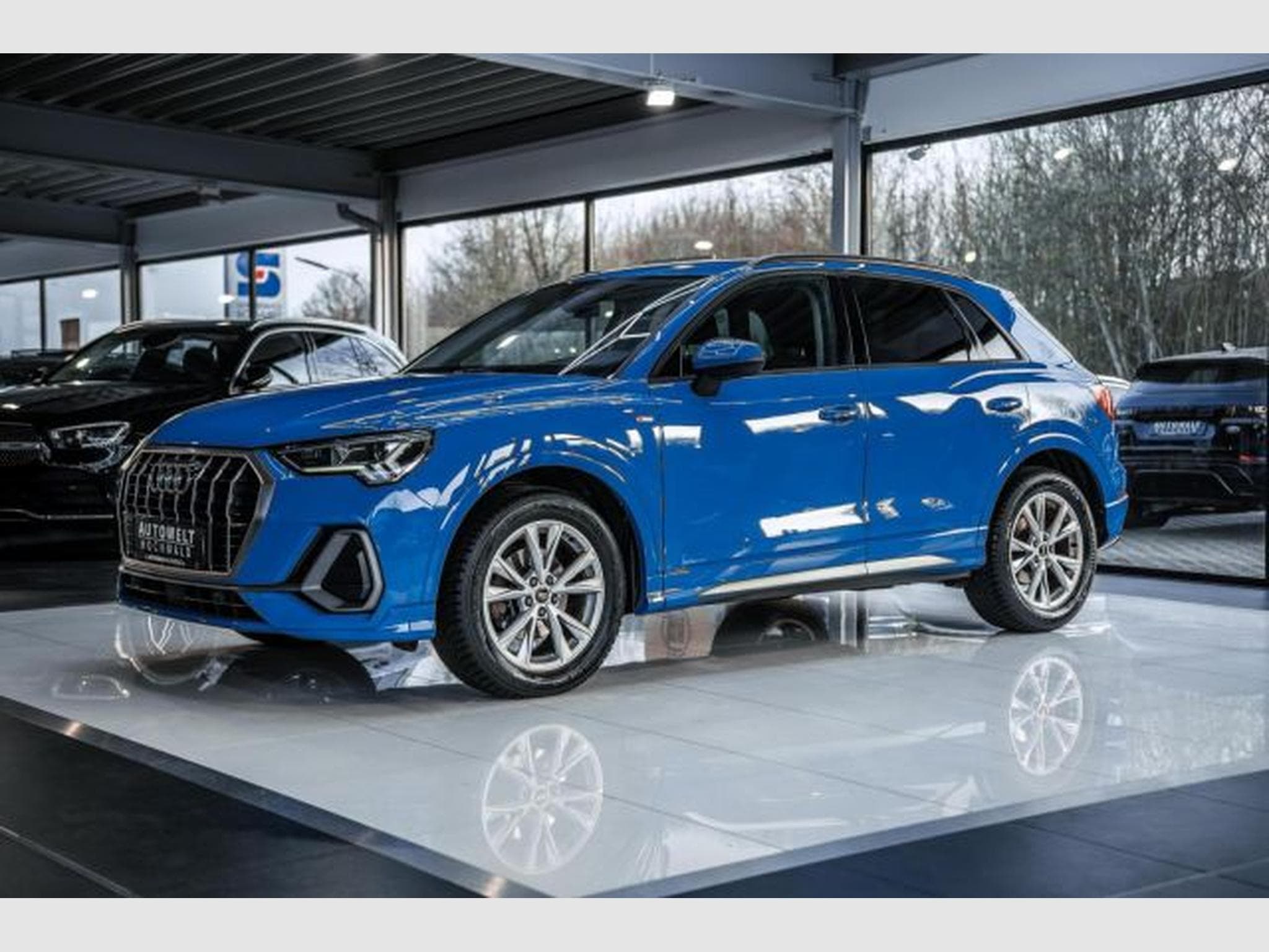 Audi Q3 Q3 35 TDI S-tronic S-Line NAVI LED PDC VIRTUAL (2022) - Foto 4