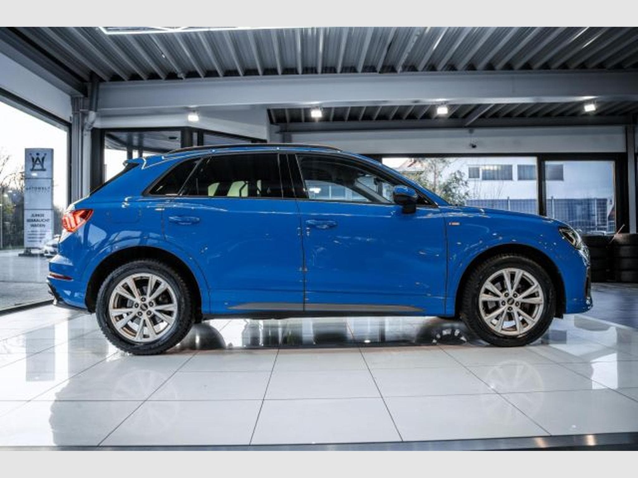 Audi Q3 Q3 35 TDI S-tronic S-Line NAVI LED PDC VIRTUAL (2022) - Foto 7