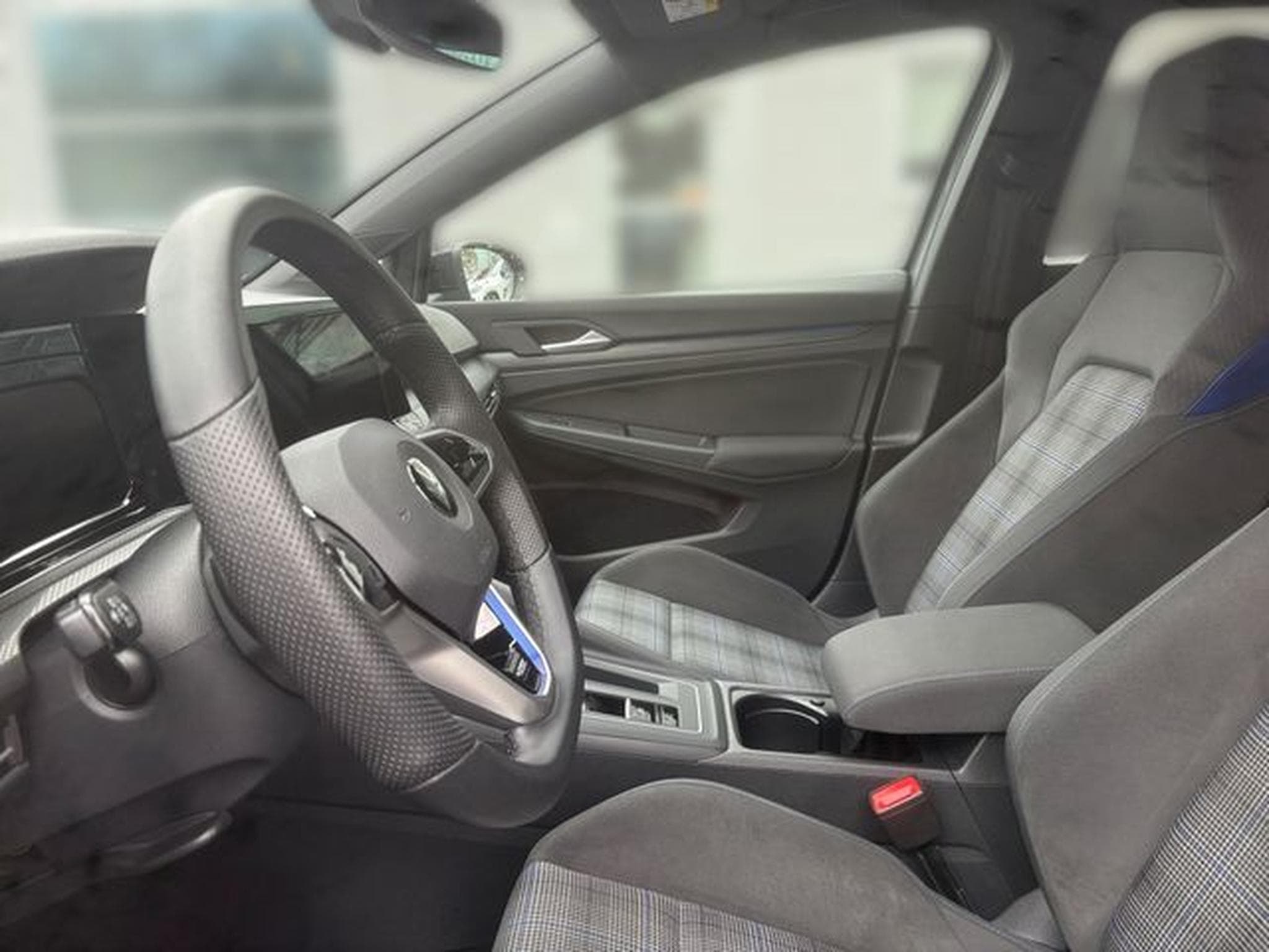 VW Golf Golf GTE VIII Lim. eHybrid (2021) - Photo 8