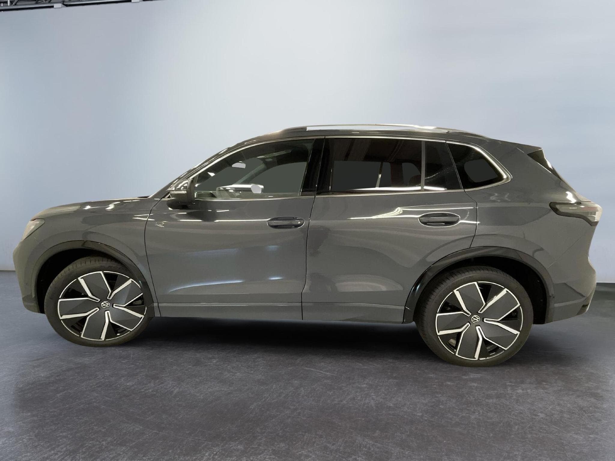 VW Tiguan R-Line (2026) - Photo 4