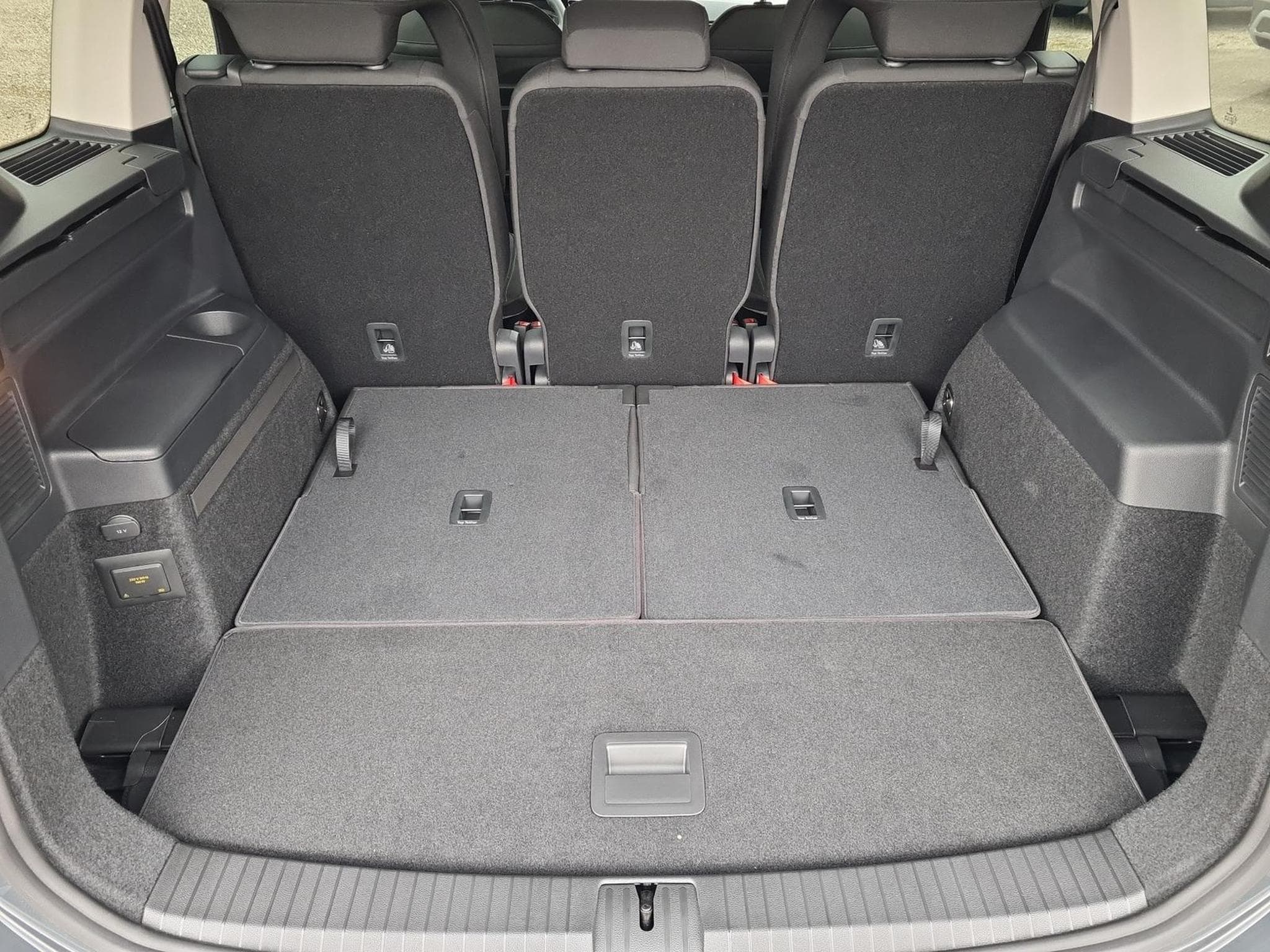 VW Touran Comfortline BMT/Start-Stopp (2025) - Photo 8