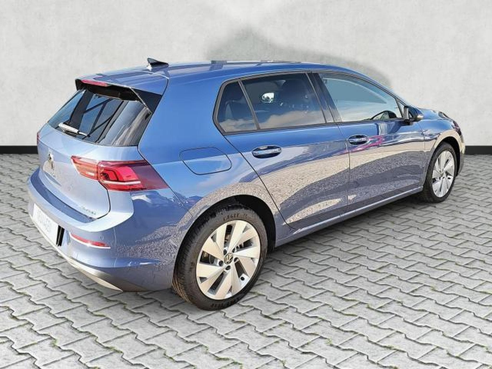 VW Golf 1.5 TSI eHybrid 150 kW Life (2026) - Photo 7