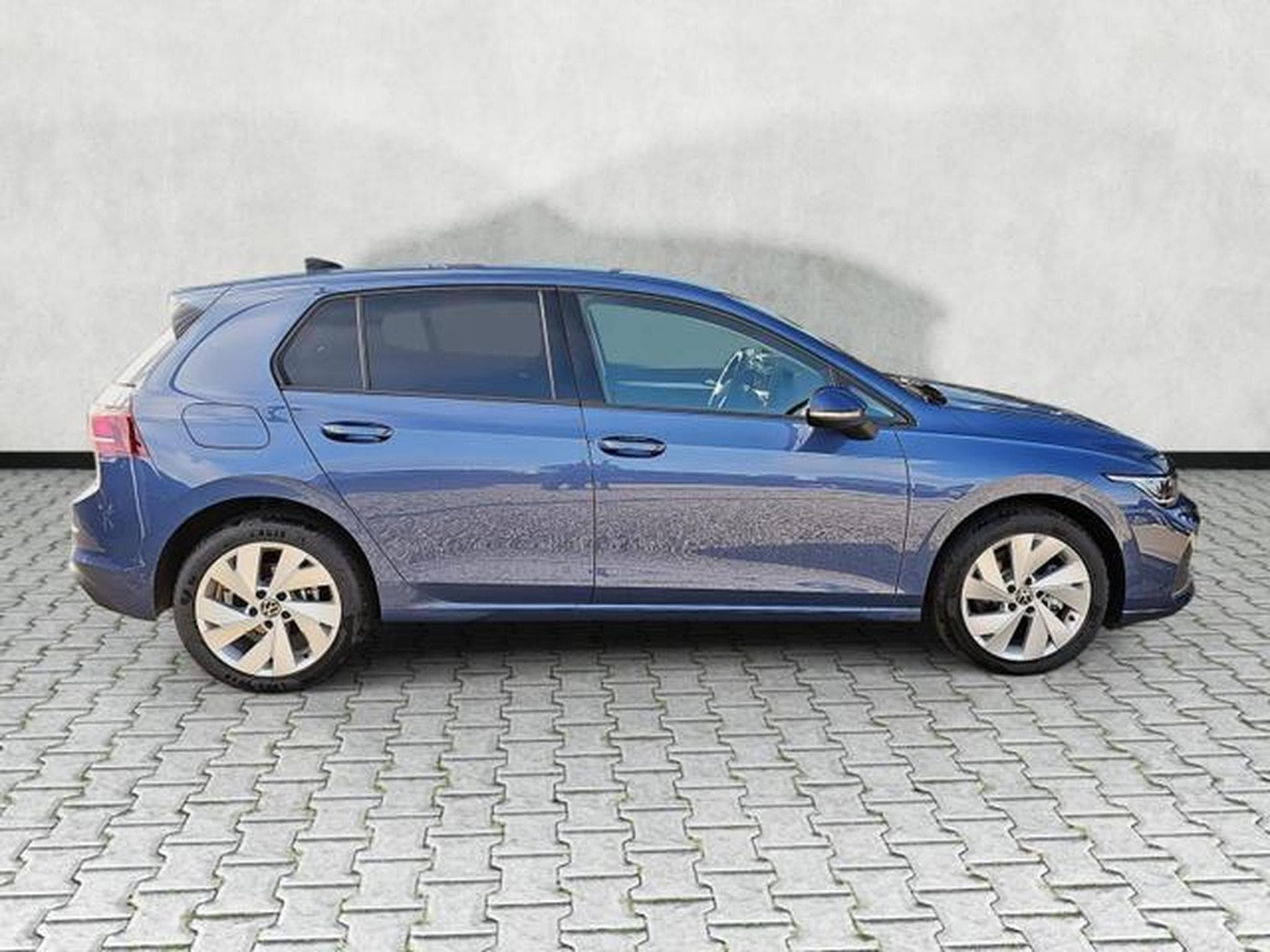 VW Golf 1.5 TSI eHybrid 150 kW Life (2026) - Photo 8