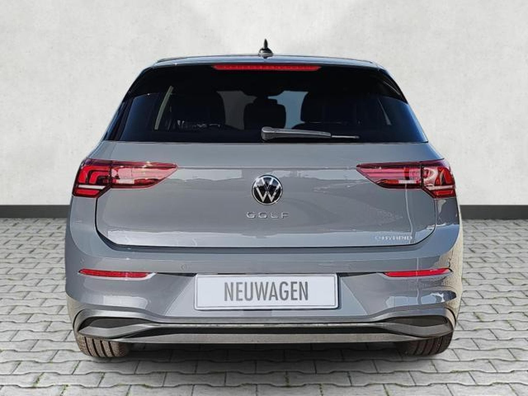 VW Golf 1.5 TSI eHybrid 150 kW Life (2026) - Photo 6