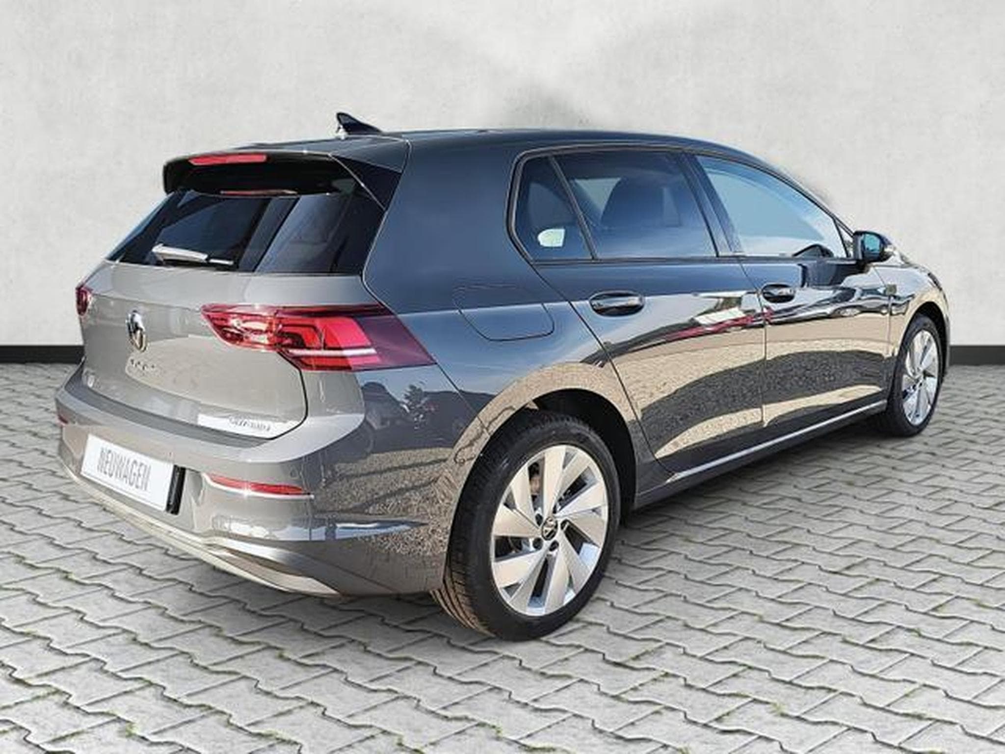 VW Golf 1.5 TSI eHybrid 150 kW Life (2026) - Photo 7