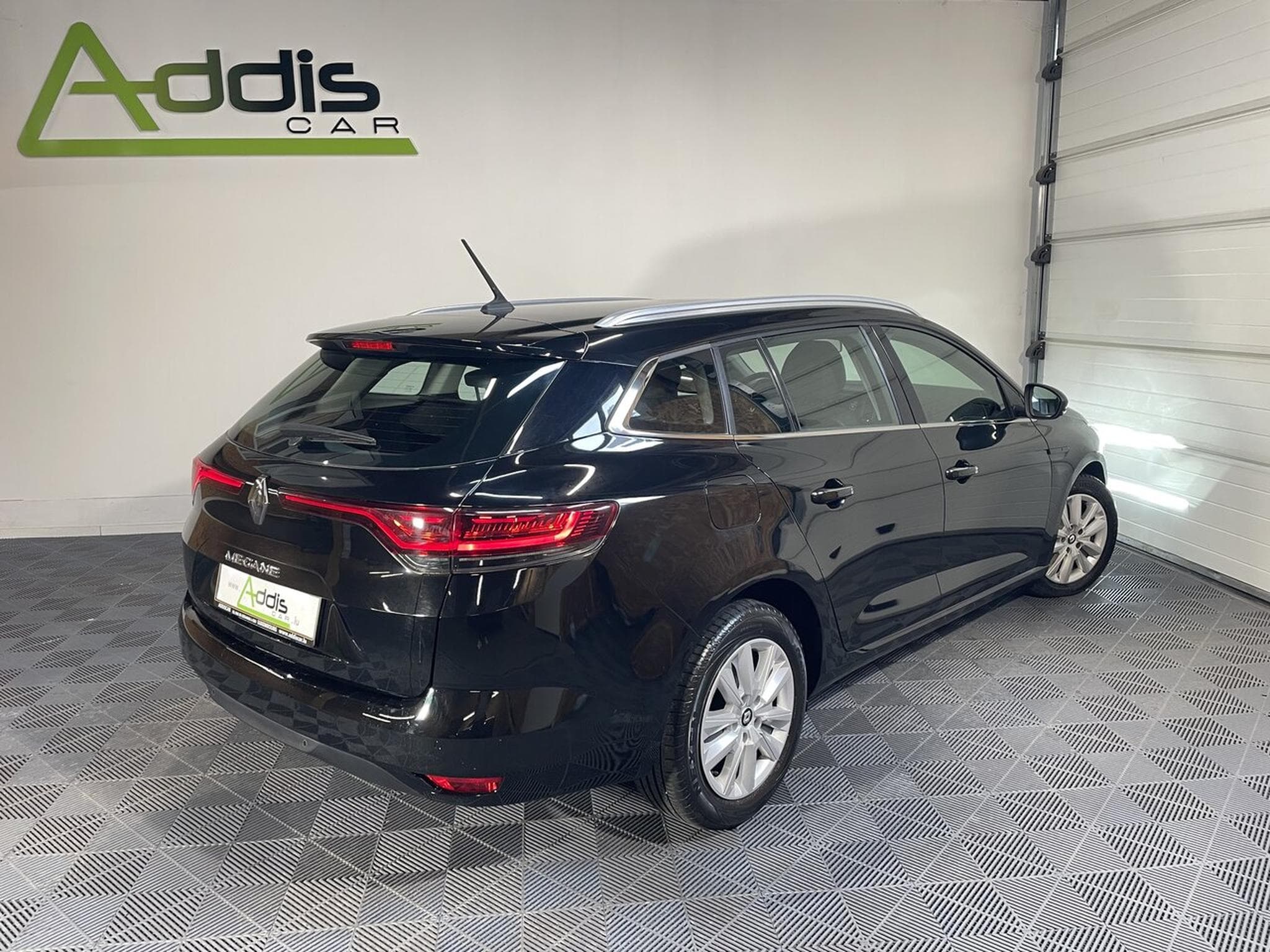 Renault Megane IV ESTATE 1.5 BlueDCI 115 AUTO BUSINESS GPS CARPLAY (2022) - Photo 2