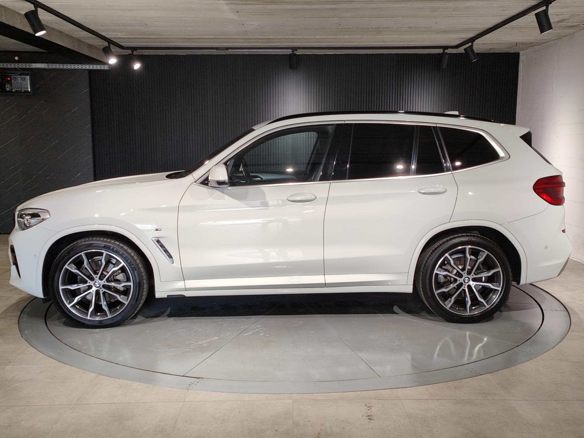 BMW X3 X3 XDRIVE20D PACK M CARPLAY GPS CAMERA ECLAIRAGE AMBIANCE (2021) - Photo 5