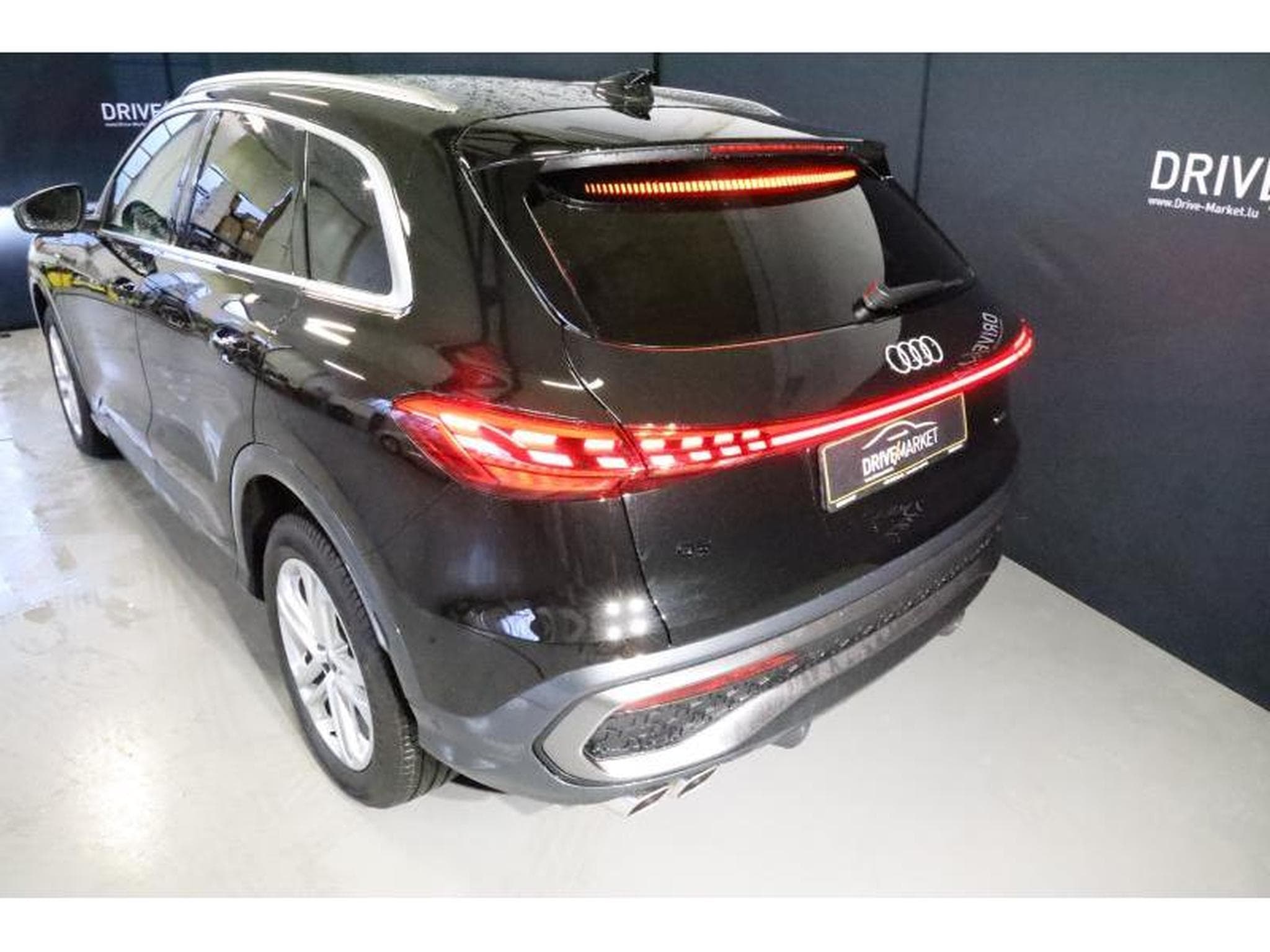 Audi Q5 S-Line (2026) - Foto 3