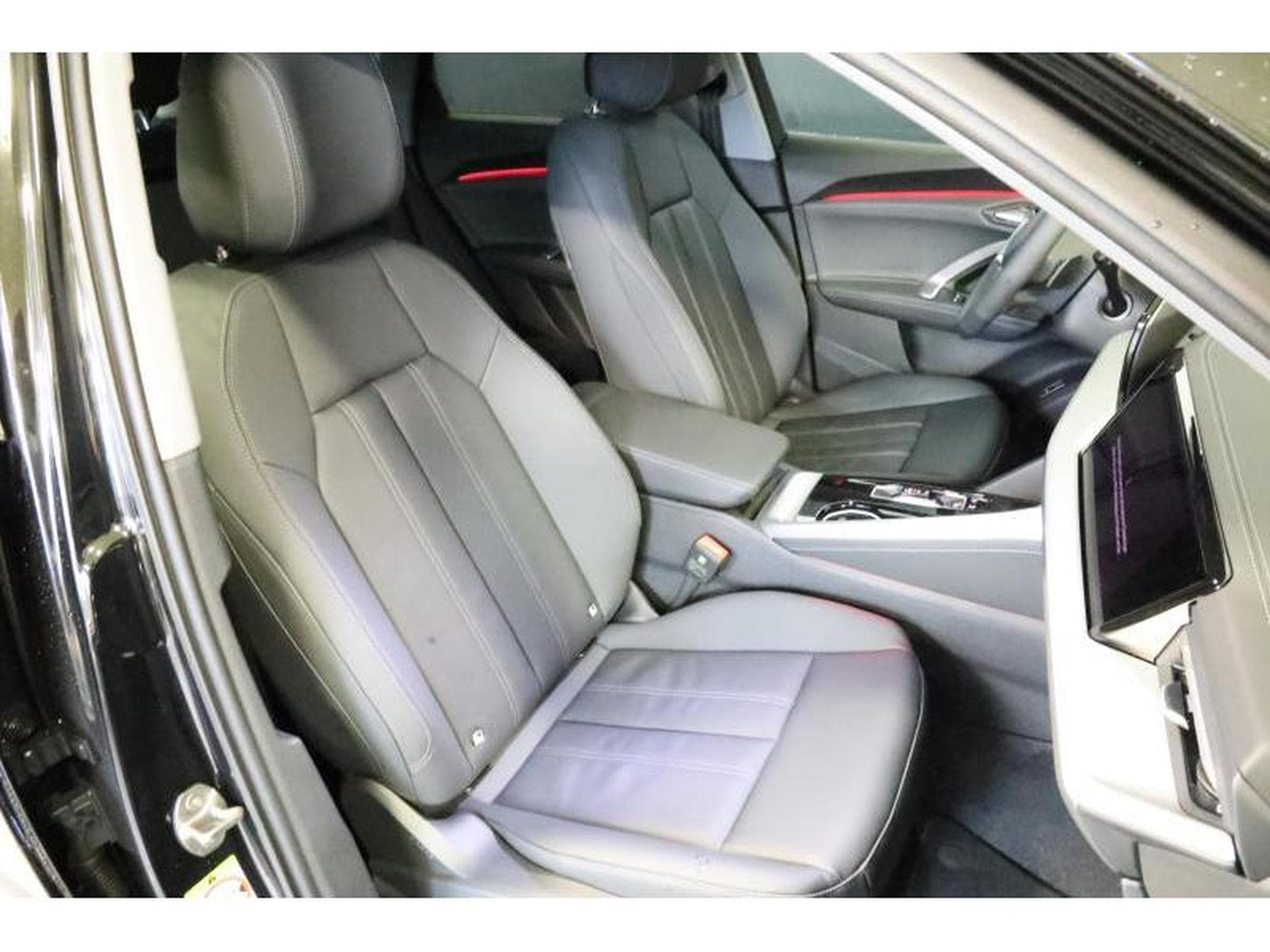 Audi Q5 S-Line (2026) - Foto 9