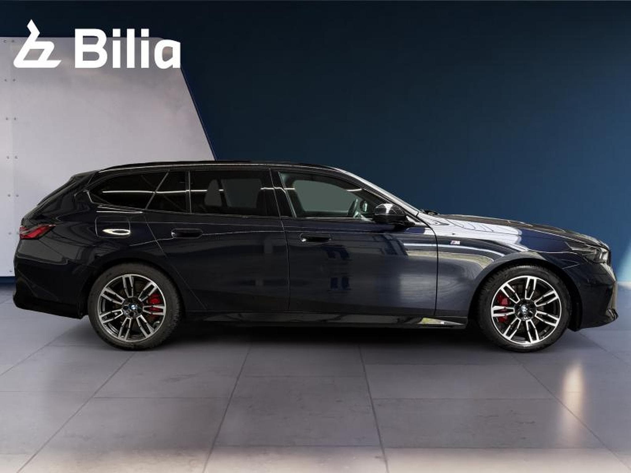 BMW 520 520d xDrive Touring Kit M Sport (2025) - Foto 3