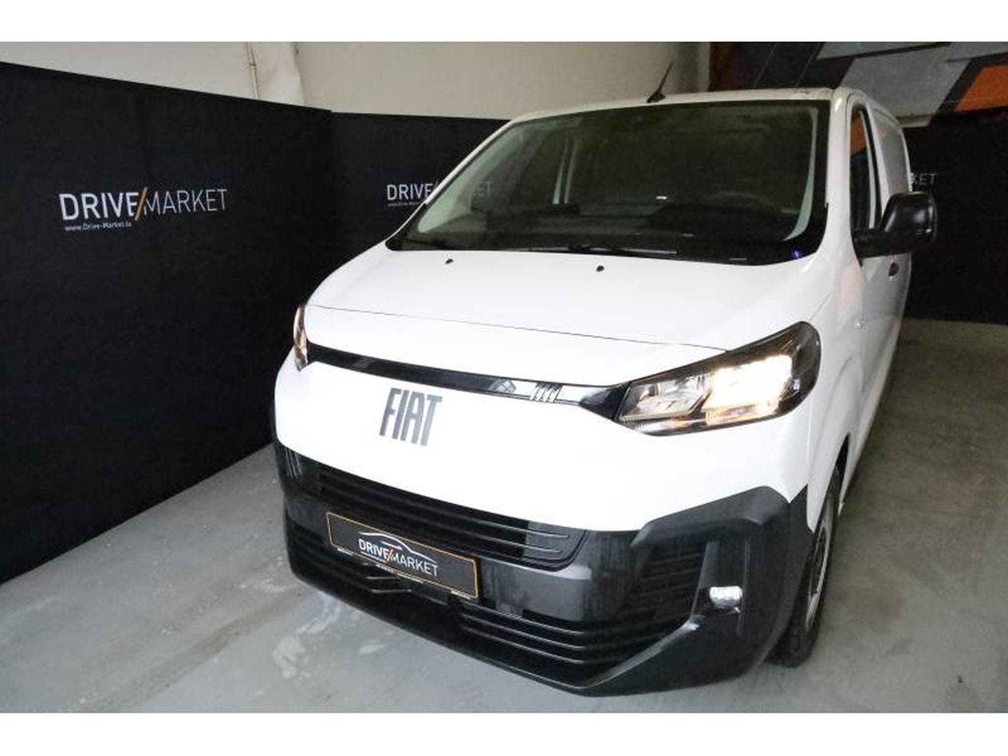 Fiat Scudo 144 L3 eCall Temp HFT180° PDC NSW 3S (2025) - Foto 9