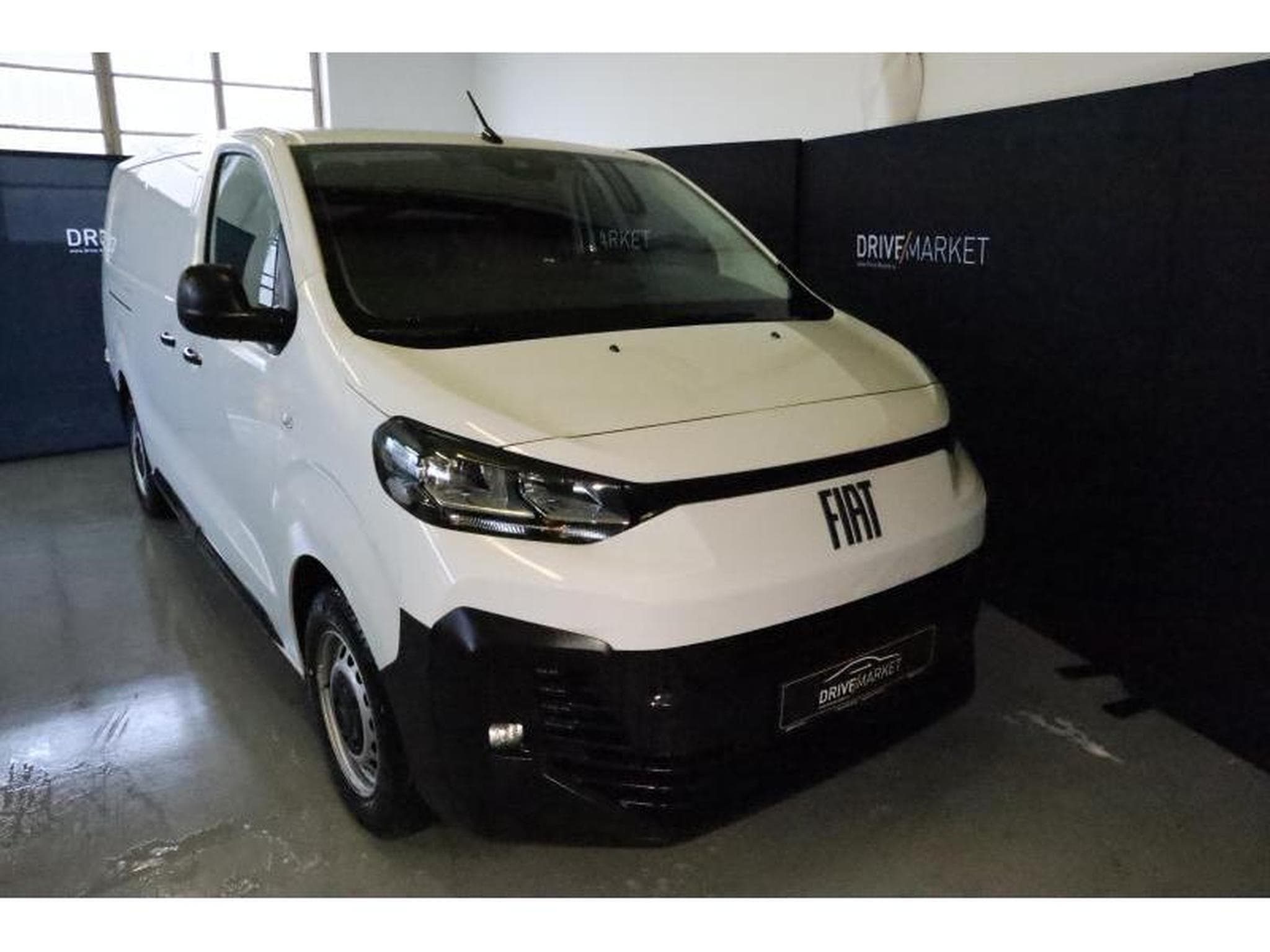 Fiat Scudo 144 L3 eCall Temp HFT180° PDC NSW 3S (2025) - Foto 13