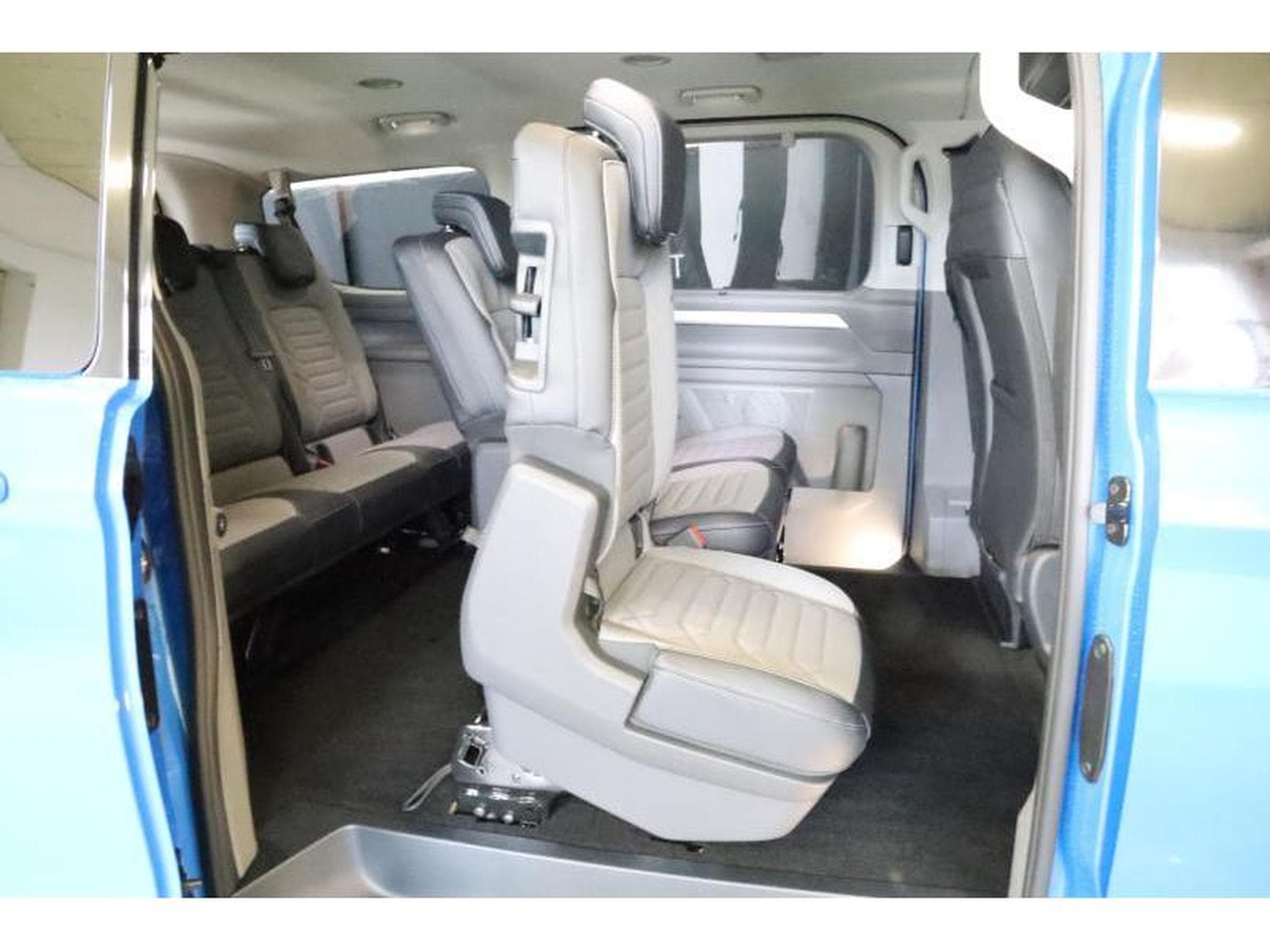 VW T7 Style 4X4 (2026) - Foto 15