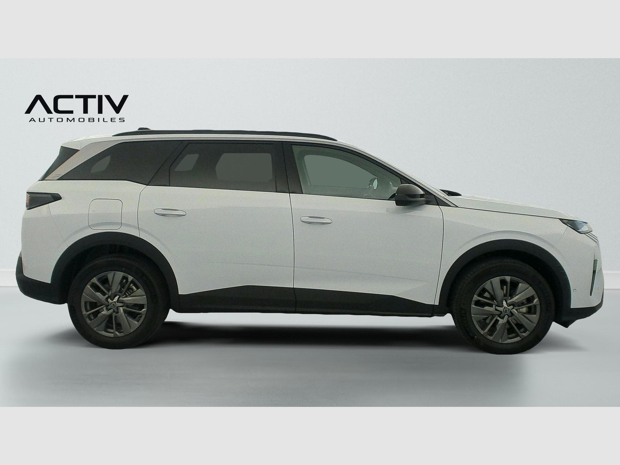Peugeot 5008 HYBRID 145 CH E-DCS6 ALLURE (2025) - Foto 8