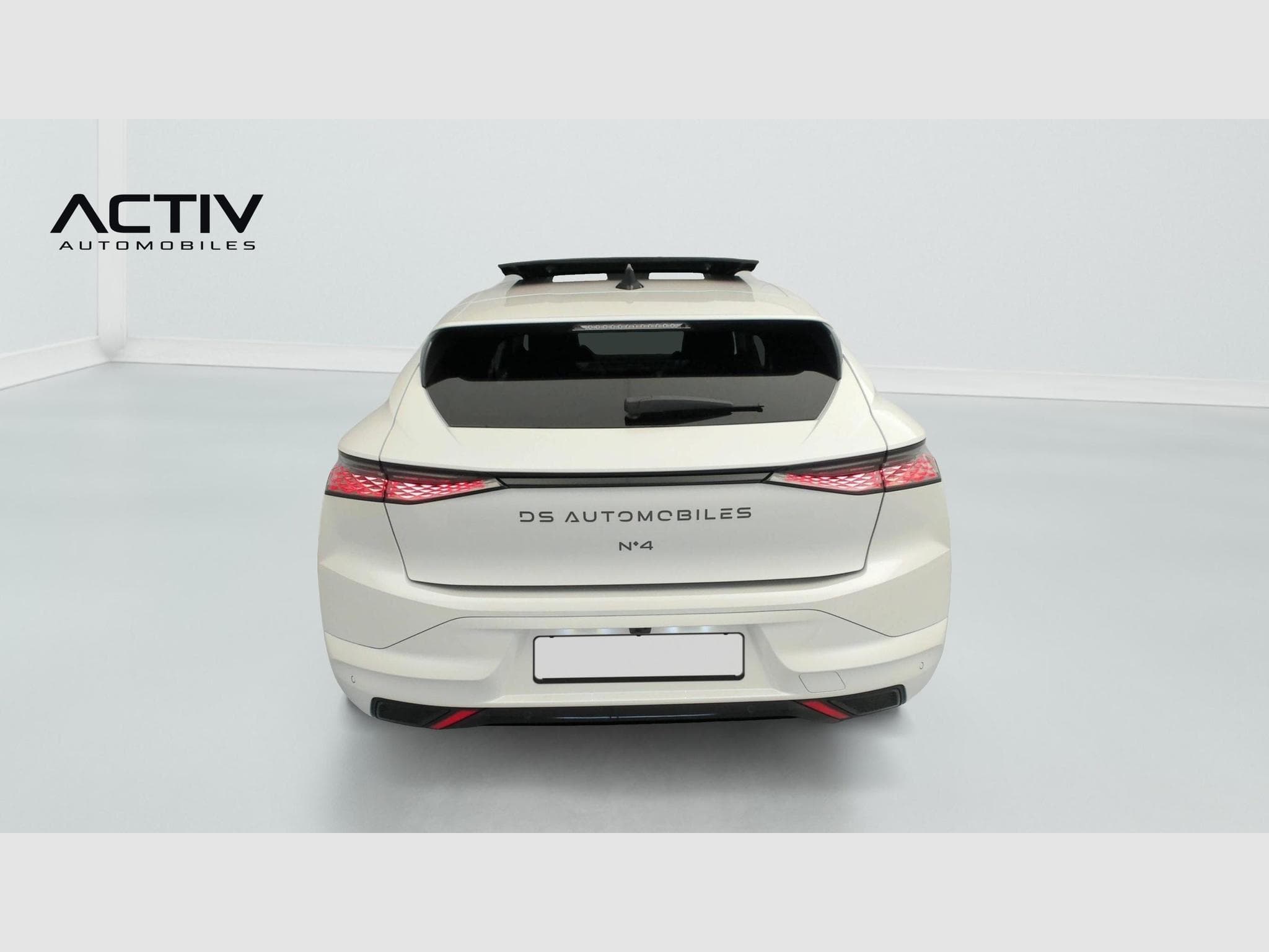 DS Automobiles DS4 Hybride 145 e-DCT6 Etoile - Alcantara (2025) - Foto 6