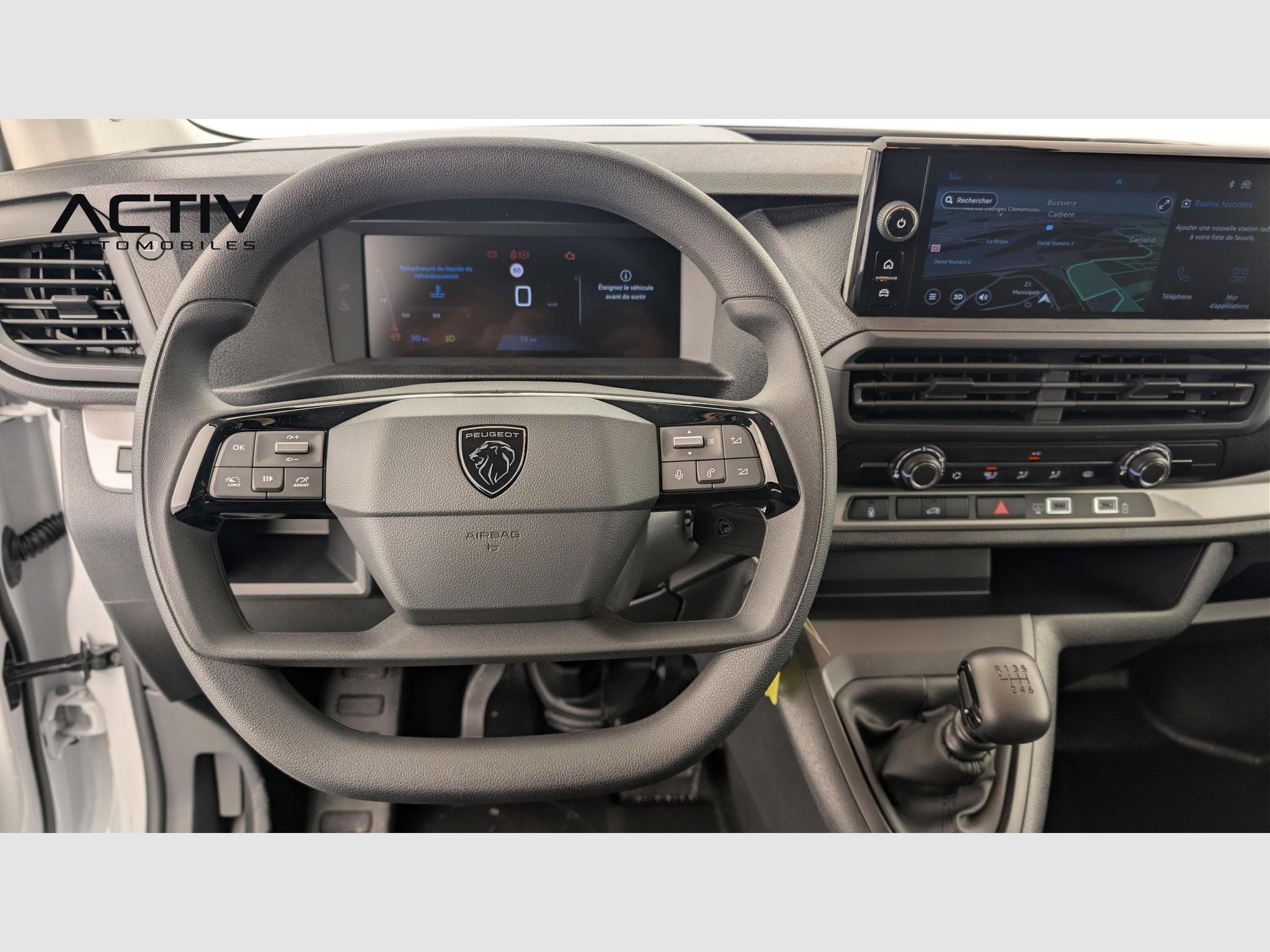 Peugeot Expert M BLUEHDI 120 S&S BVM6 (2025) - Photo 12