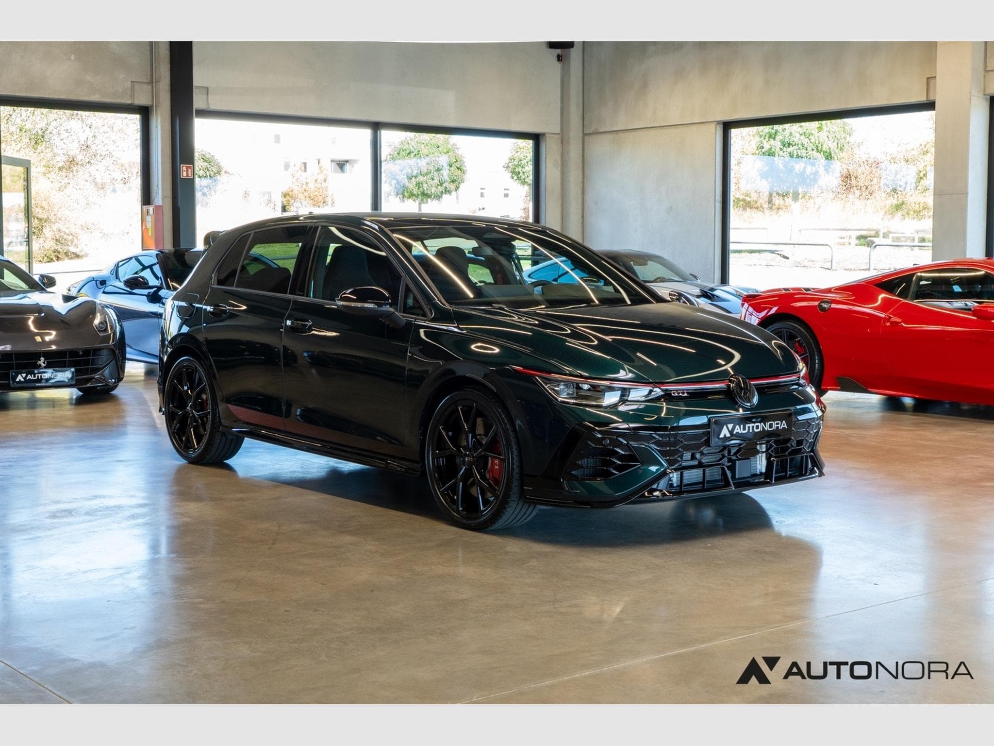 VW Golf VIII GTI Edition 50 (2026) - Photo 3