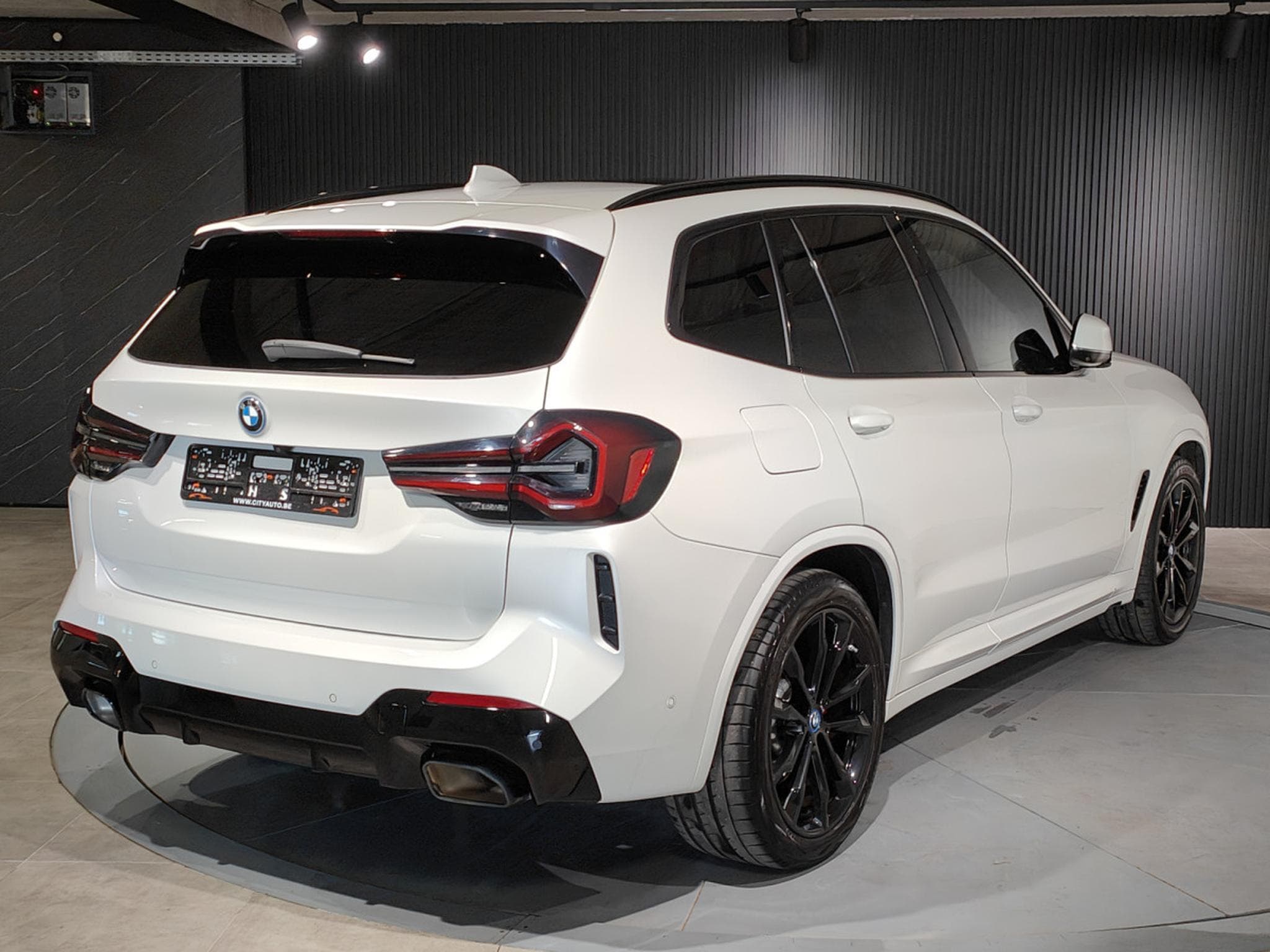 BMW X3 X3 XDRIVE30e PACK M CARPLAY CAMERA 360 TOIT OUVRANT ECLAIRAG (2022) - Photo 3