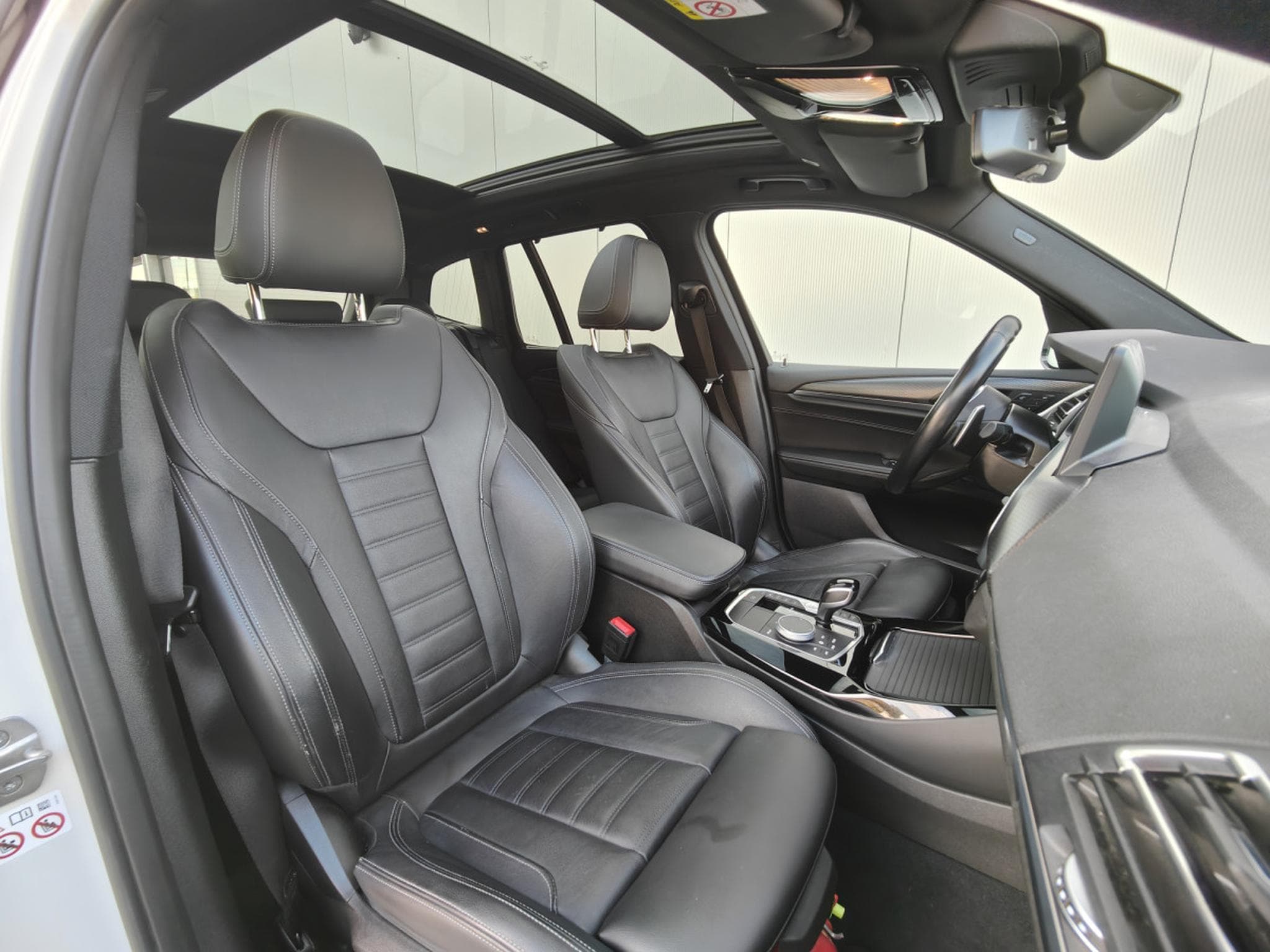 BMW X3 X3 XDRIVE30e PACK M CARPLAY CAMERA 360 TOIT OUVRANT ECLAIRAG (2022) - Photo 7