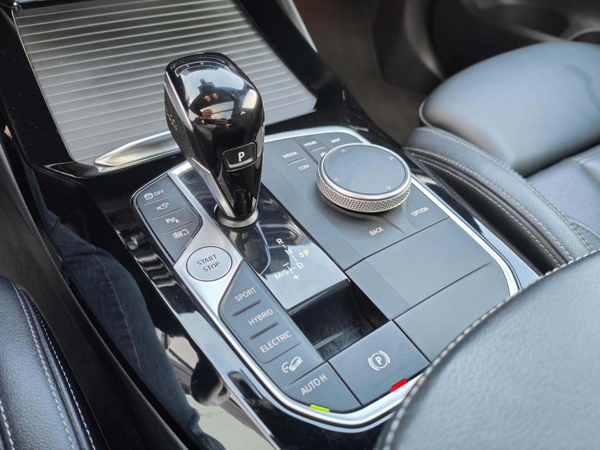 BMW X3 X3 XDRIVE30e PACK M CARPLAY CAMERA 360 TOIT OUVRANT ECLAIRAG (2022) - Photo 16