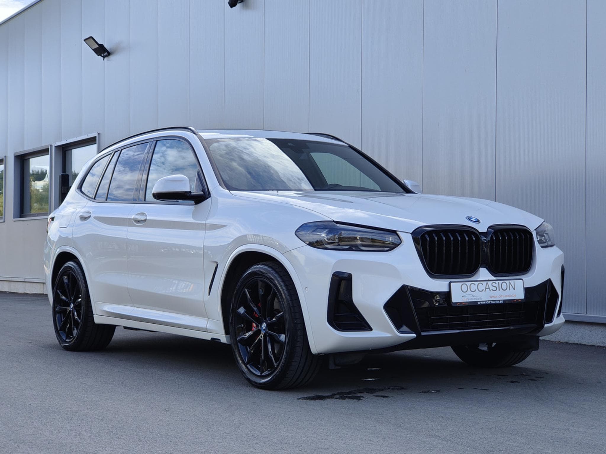 BMW X3 X3 XDRIVE30e PACK M CARPLAY CAMERA 360 TOIT OUVRANT ECLAIRAG (2022) - Photo 25