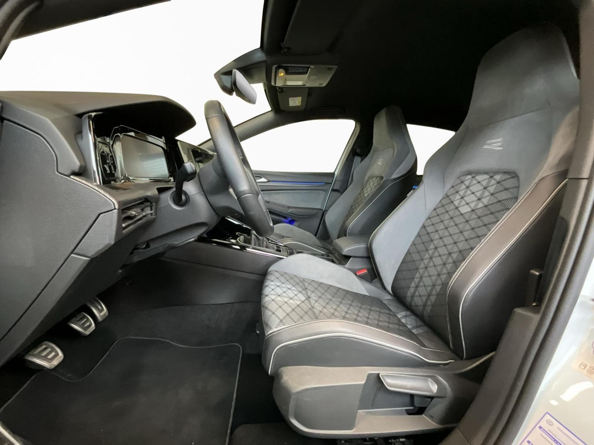 VW Golf R-Line+BVM+Navi+LED (2023) - Foto 9