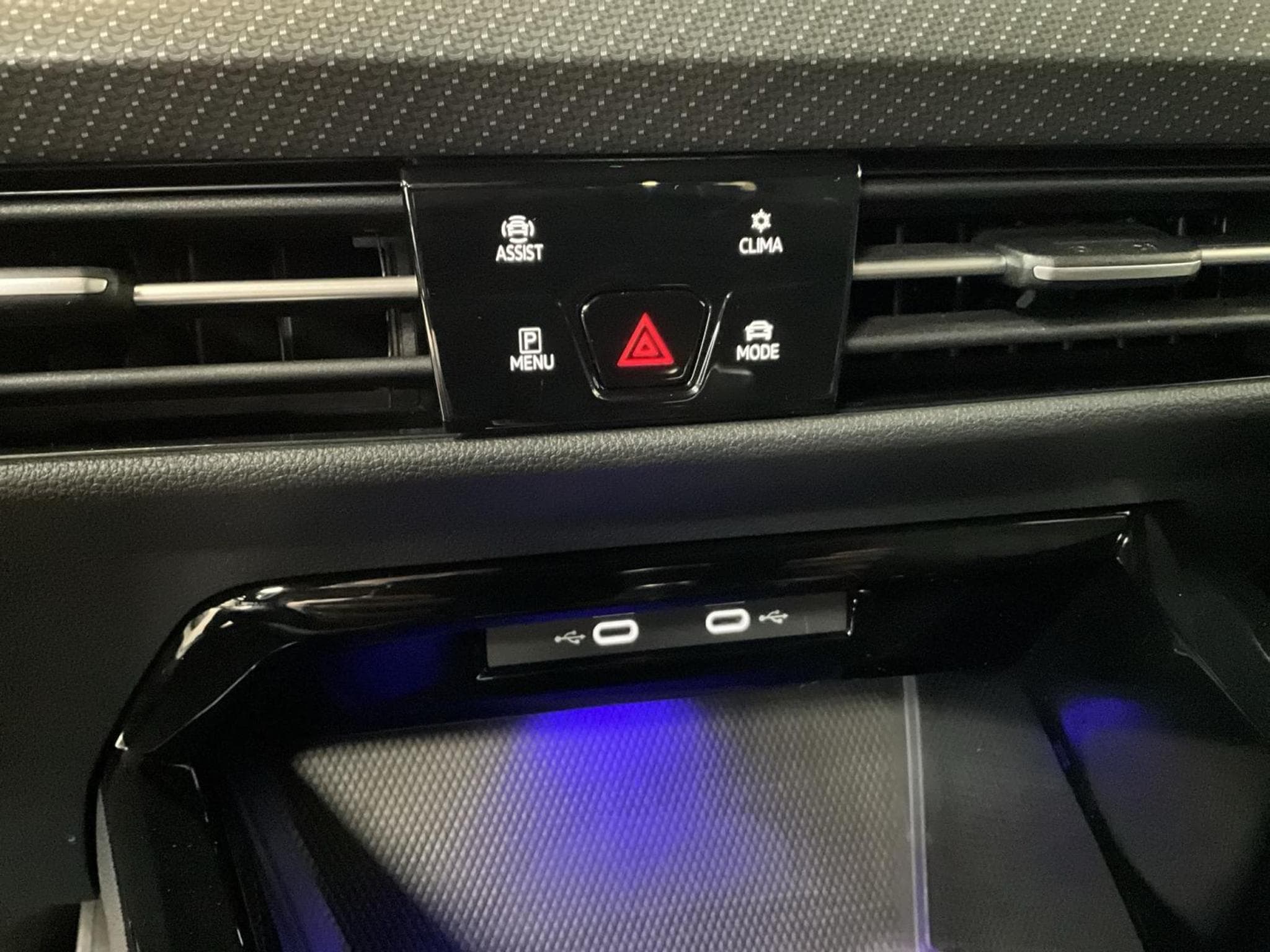 VW Golf R-Line+BVM+Navi+LED (2023) - Foto 19