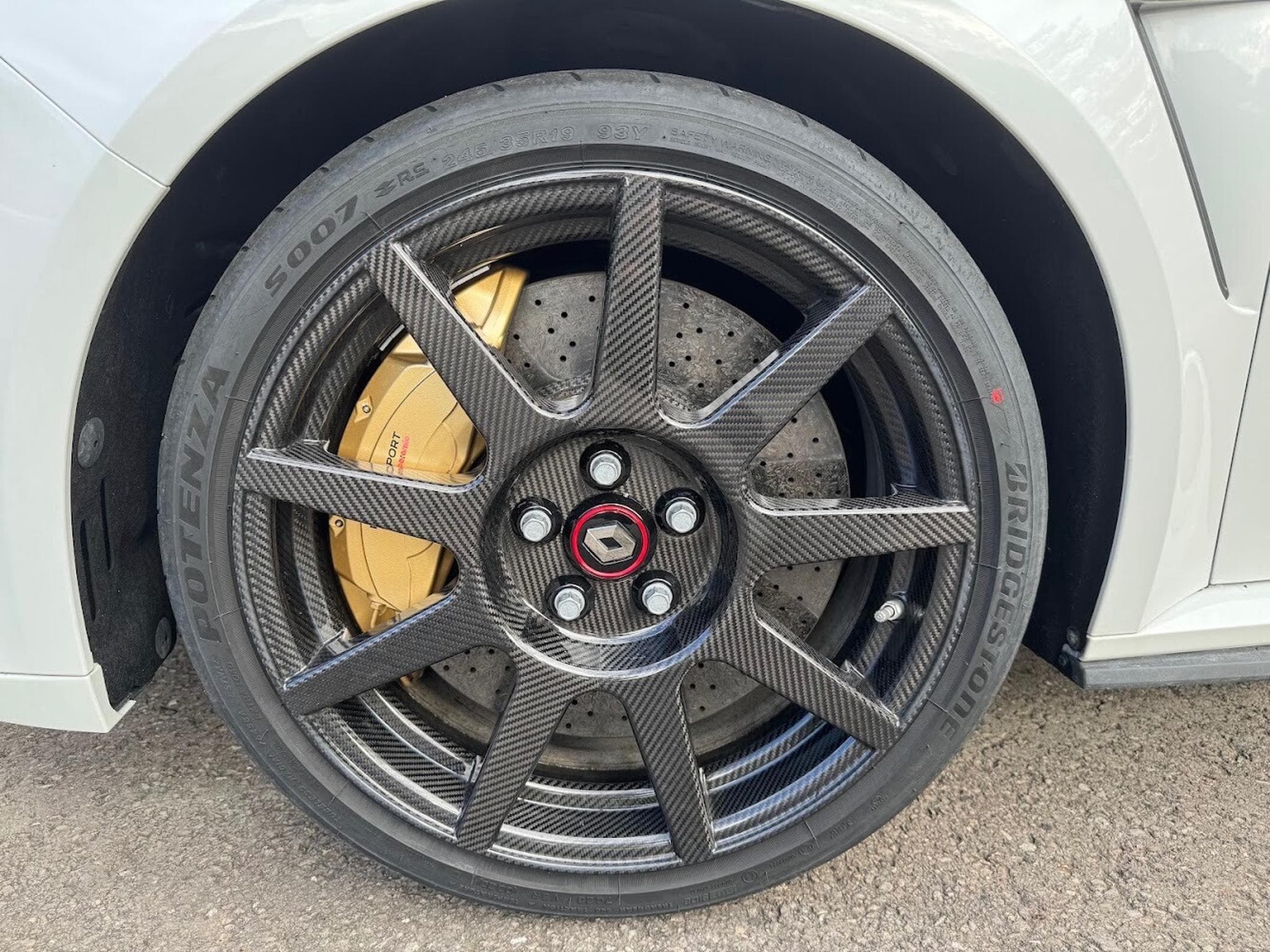 Renault Megane RS TROPHY R WORLD RECORD PACK CARBONE CERAMIC N°004 (2020) - Photo 3