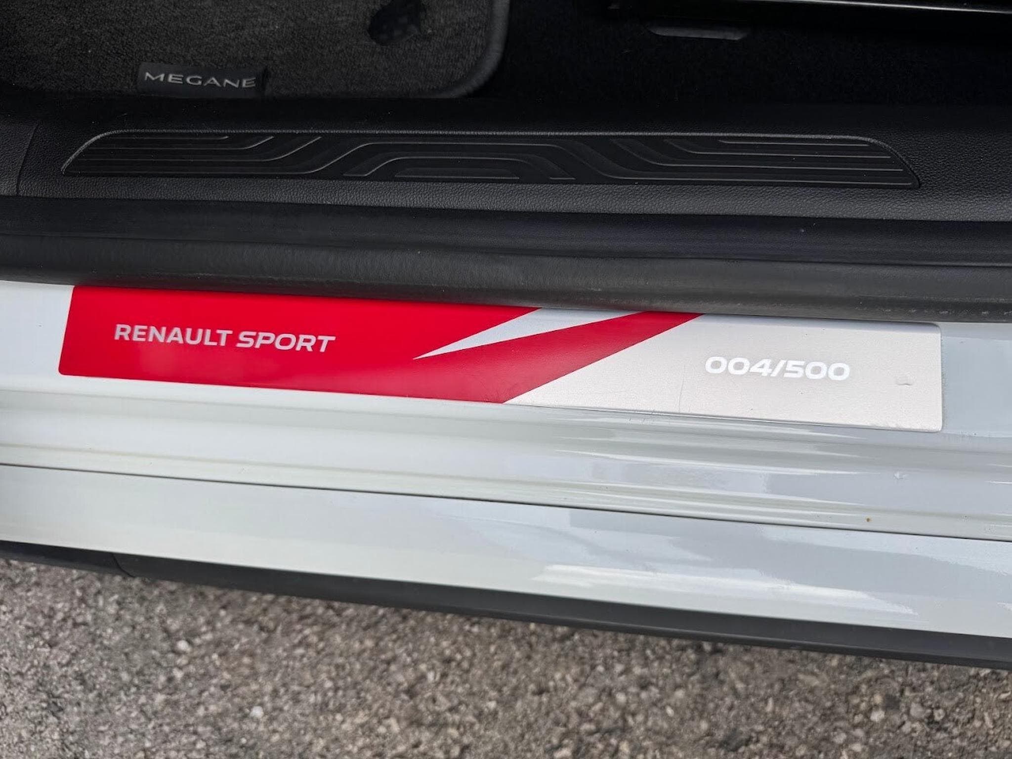 Renault Megane RS TROPHY R WORLD RECORD PACK CARBONE CERAMIC N°004 (2020) - Photo 5