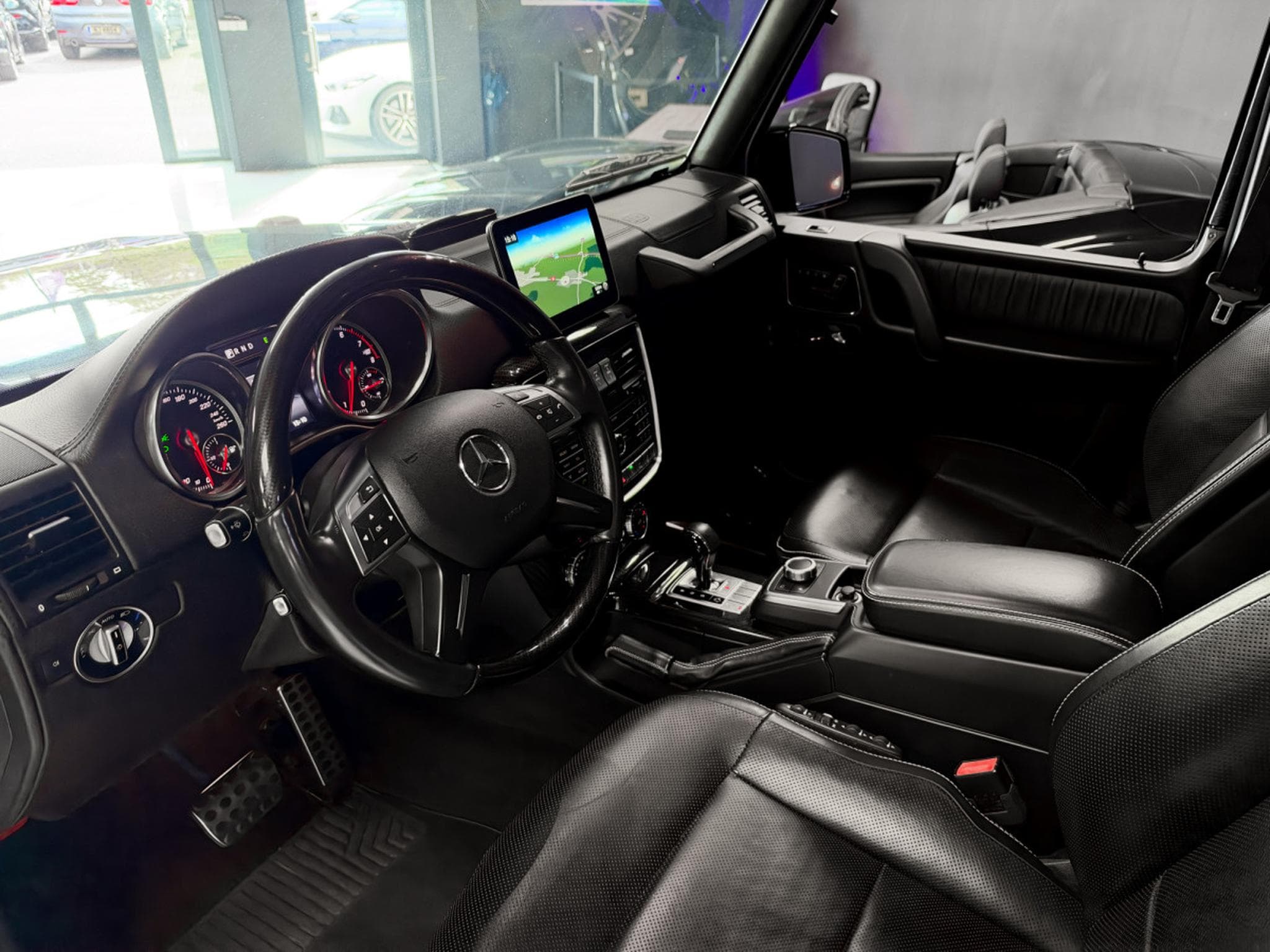 Mercedes G 500 V8 AMG - Full service (2018) - Photo 11