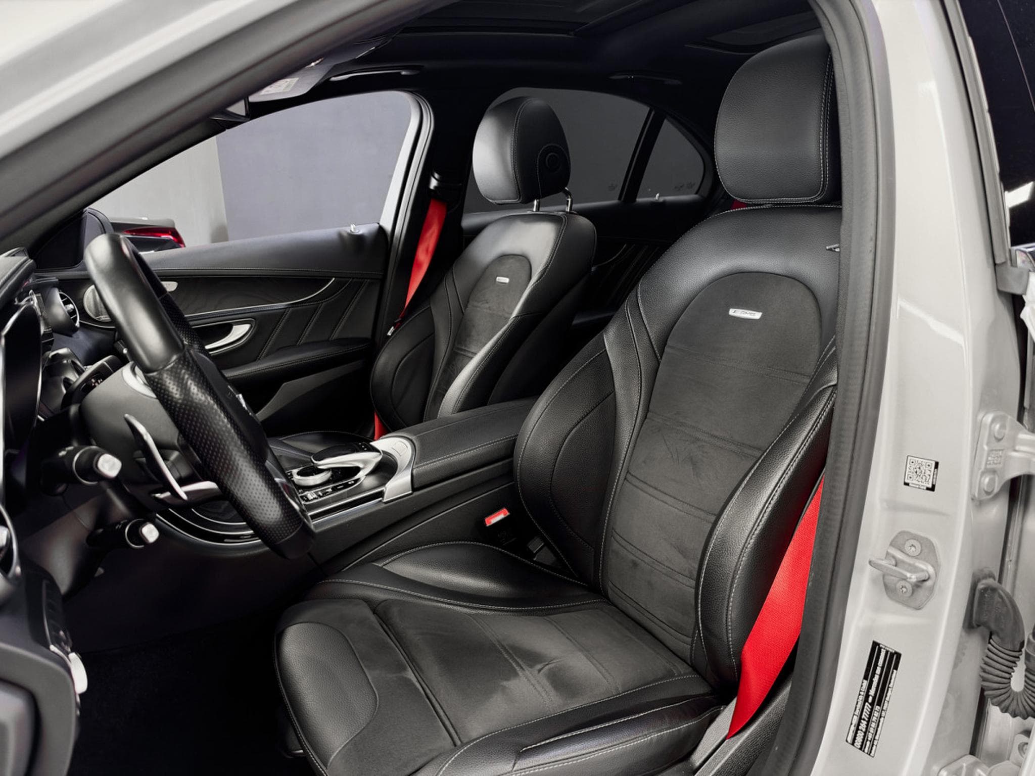 Mercedes C 63 AMG V8 / FULL SERVICE / BURMESTER / 360 / PANO (2017) - Photo 13